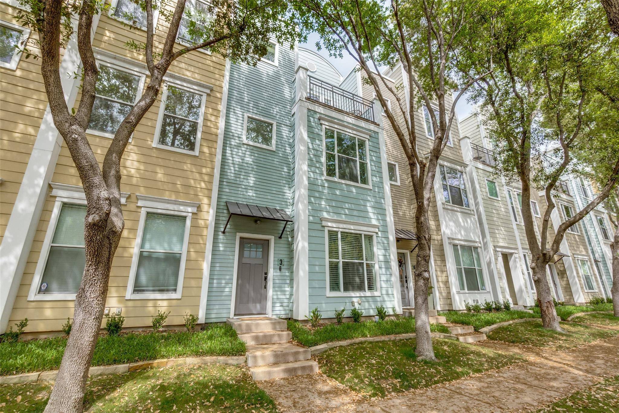 Dallas, TX 75204,4121 Mckinney Avenue #3