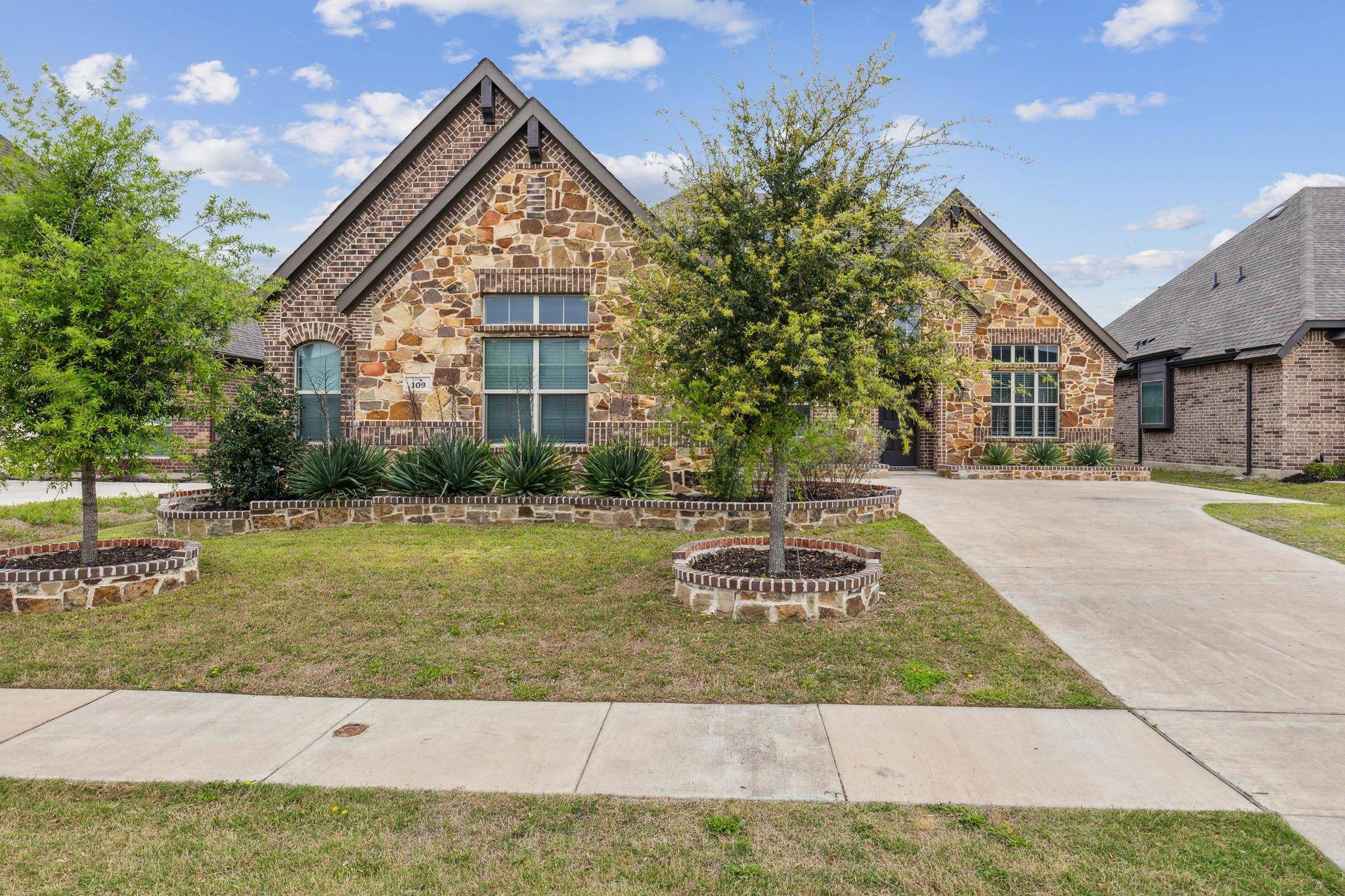 Red Oak, TX 75154,109 Balsam Drive