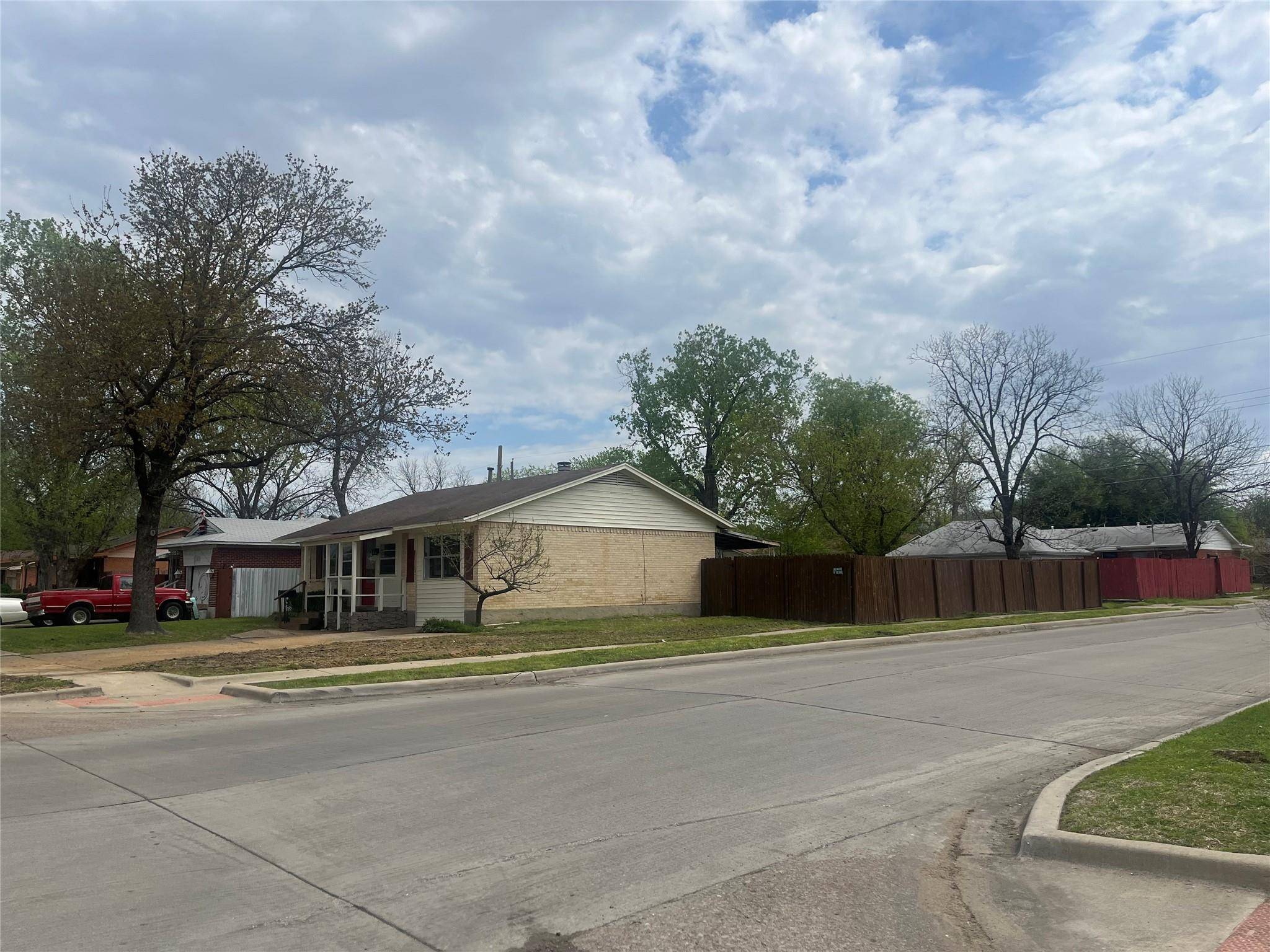 Mesquite, TX 75149,1502 Belmont Street