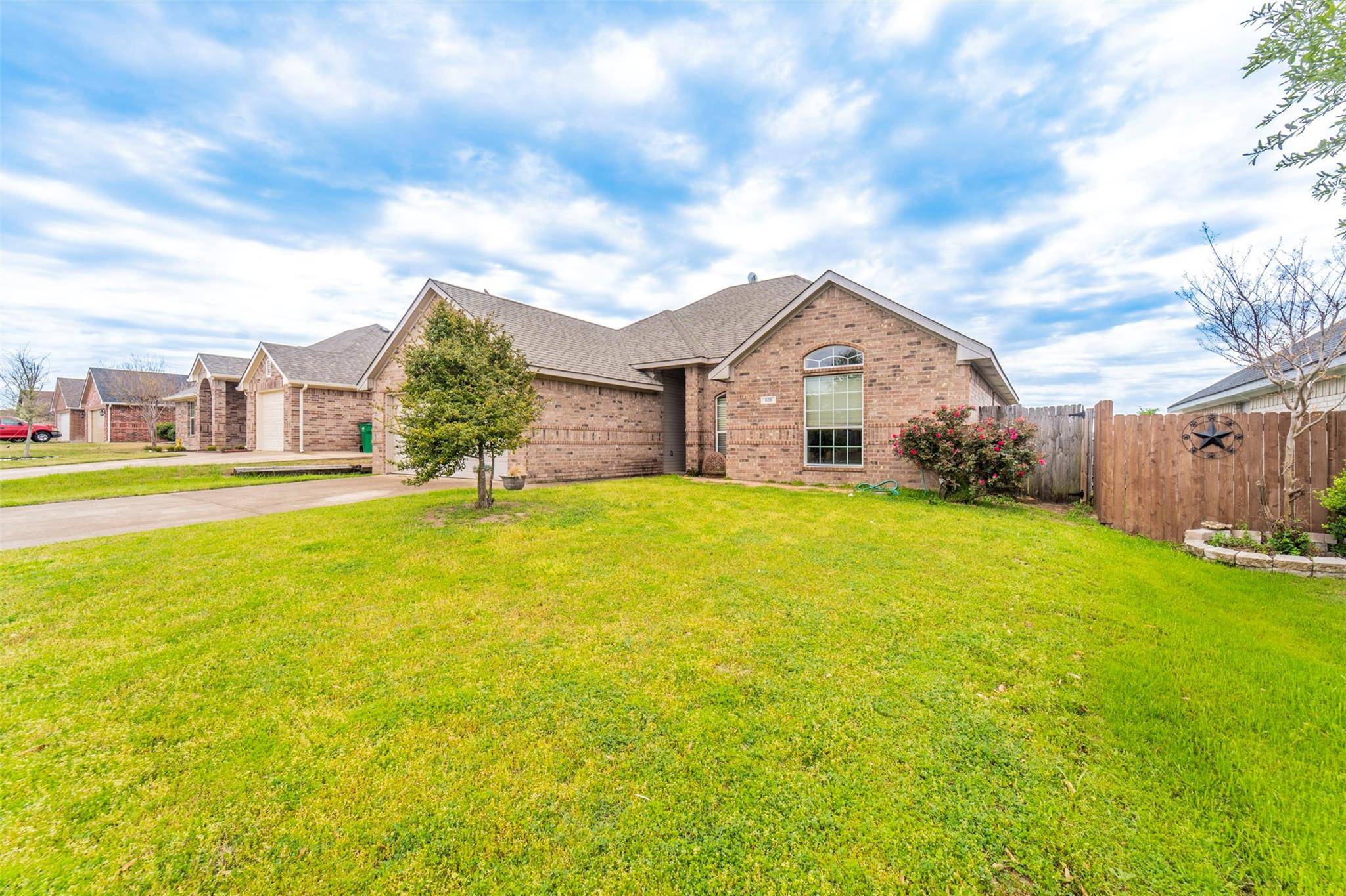 Waxahachie, TX 75165,606 Jordan Lane