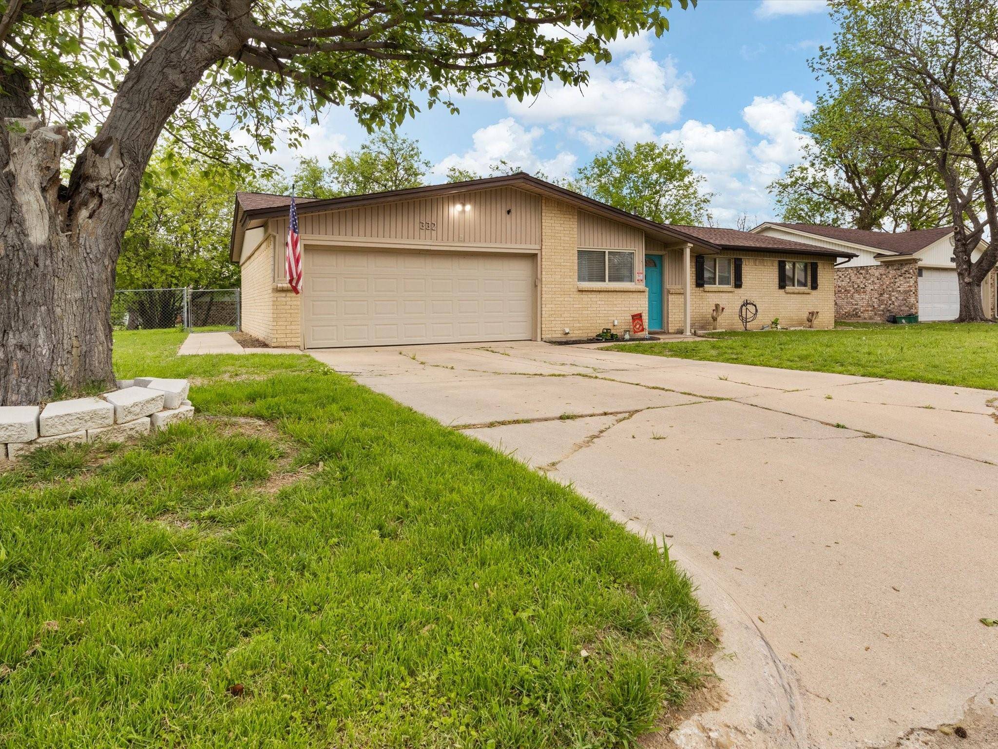 Burleson, TX 76028,332 Wintercrest Road