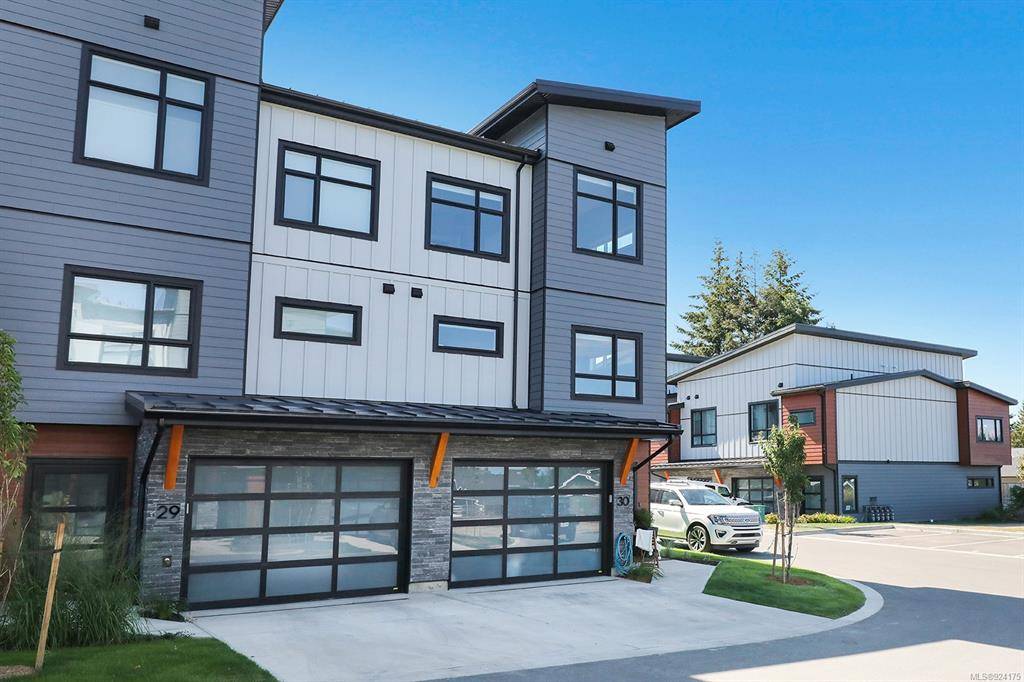 Courtenay, BC V9N 9W8,623 Crown Isle Blvd #30