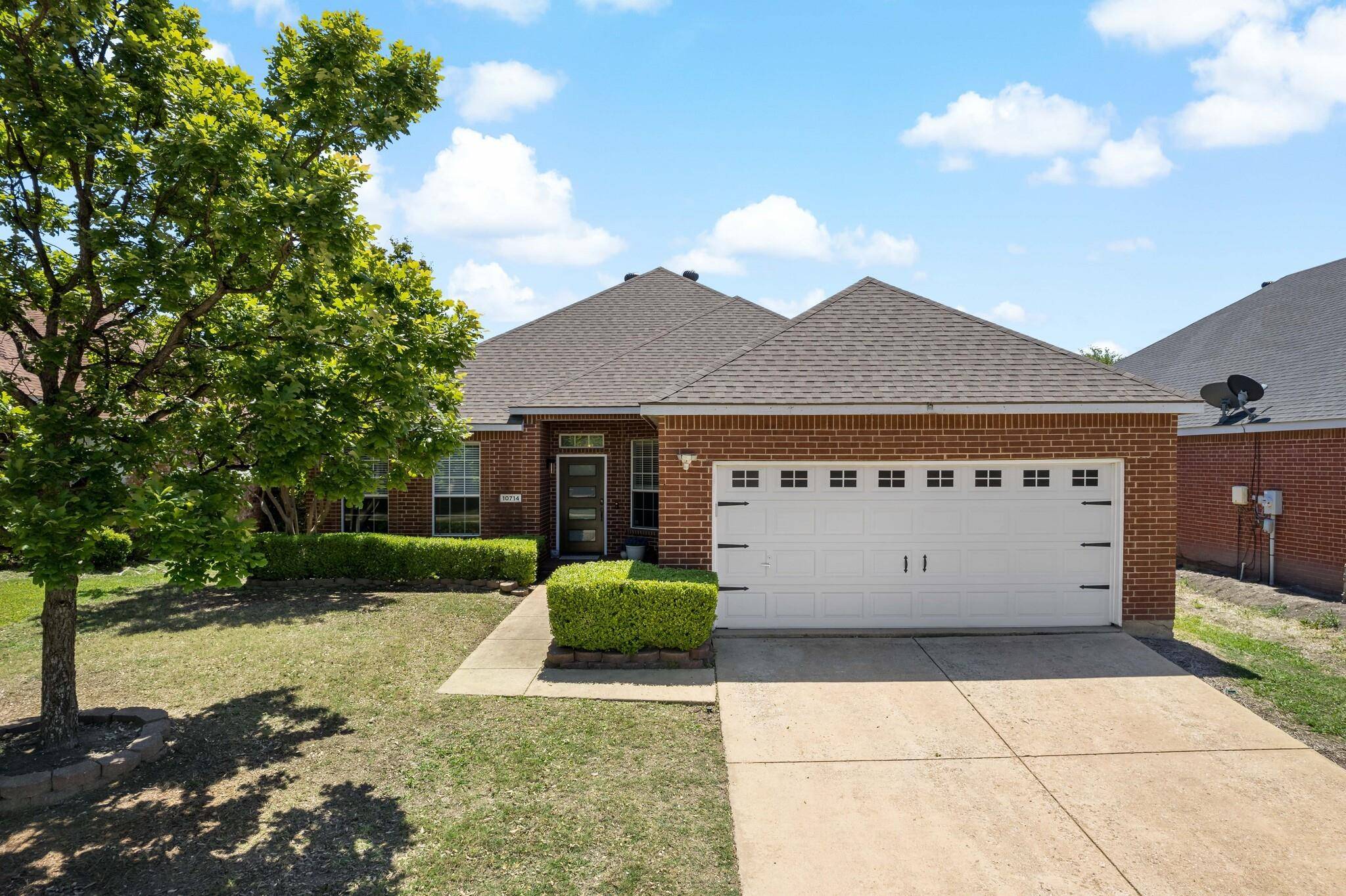 Rowlett, TX 75089,10714 Lansdowne Lane