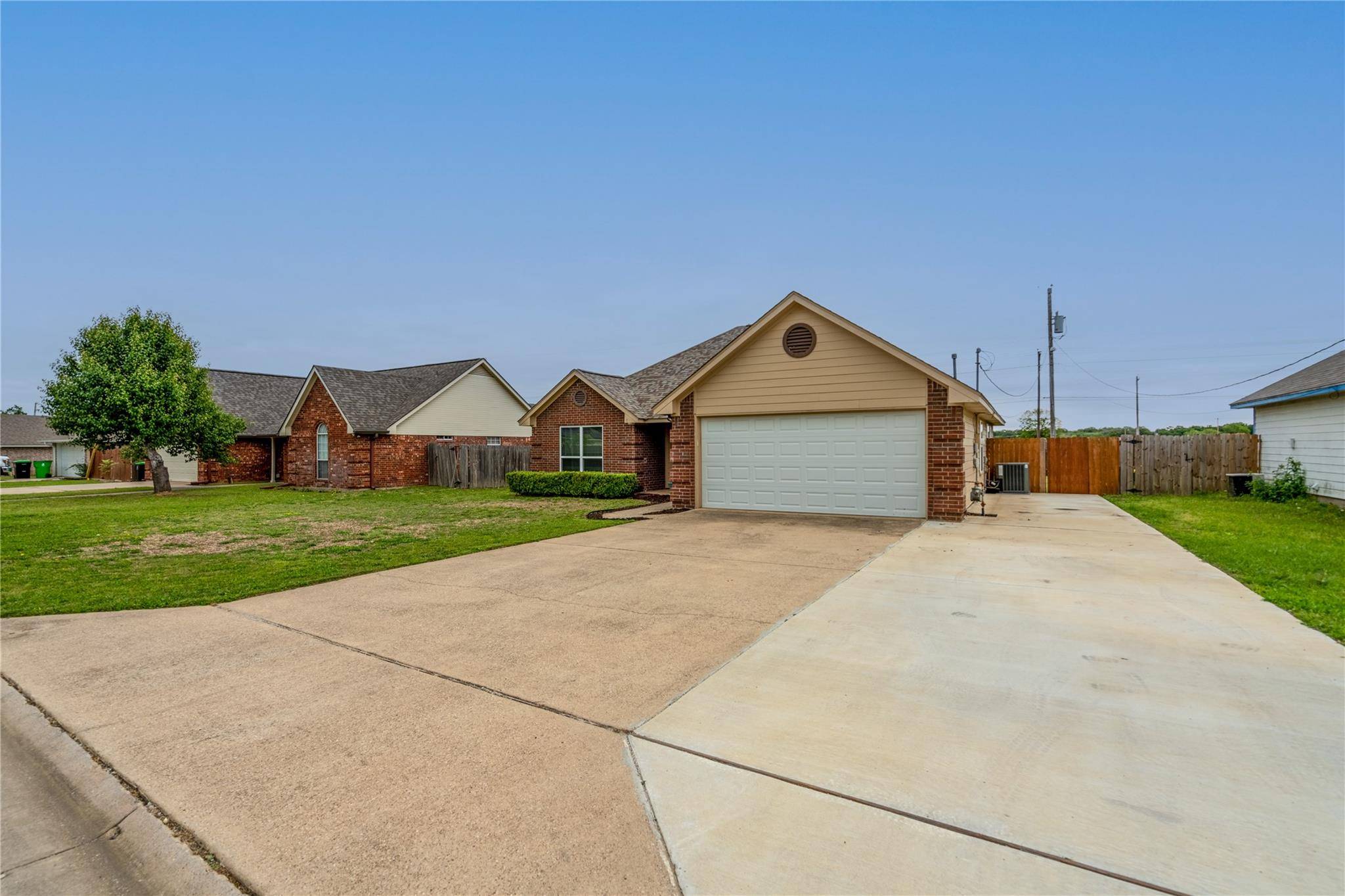 Aubrey, TX 76227,307 Willow Road