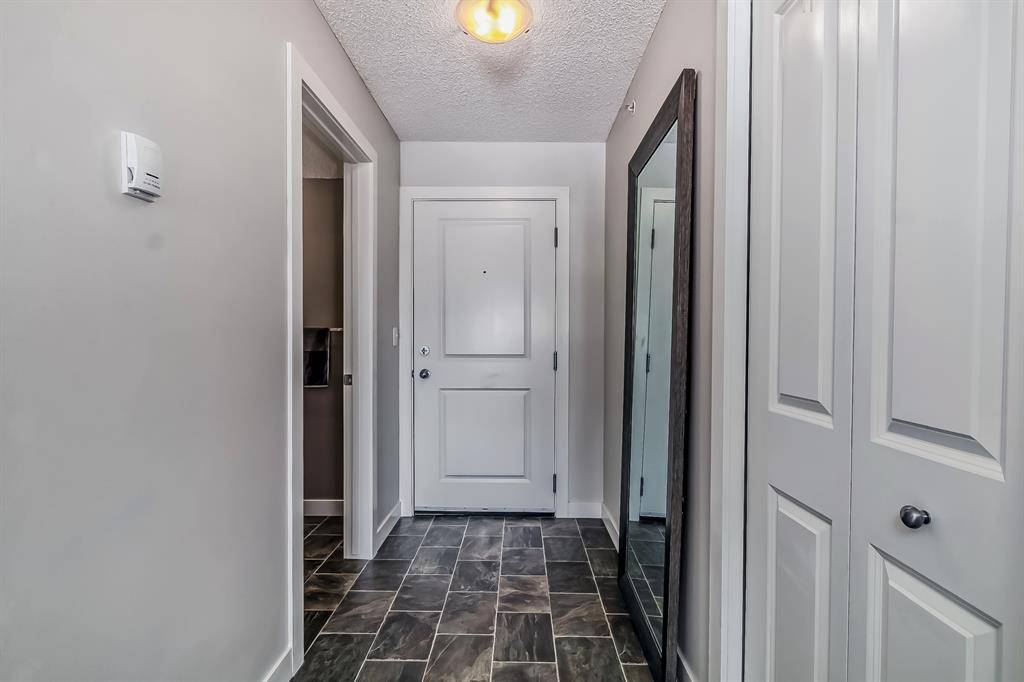 Calgary, AB T2X 2B9,81 Legacy BLVD SE #2432