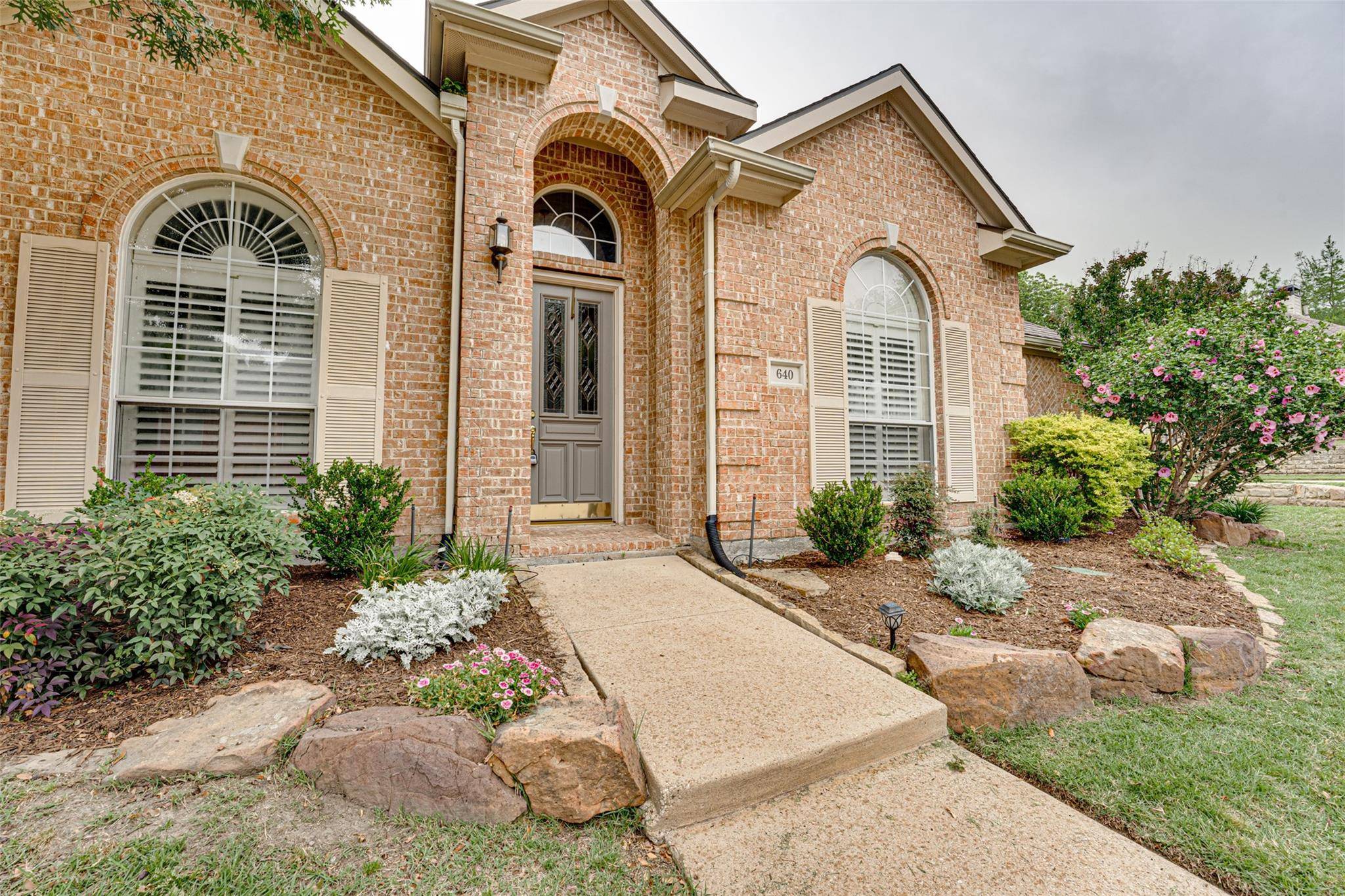 Rockwall, TX 75087,640 Woodland Way