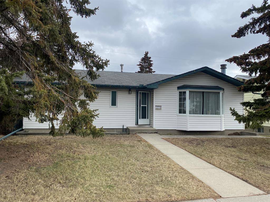 Calgary, AB T2K 2H6,4528 Namaka CRES NW