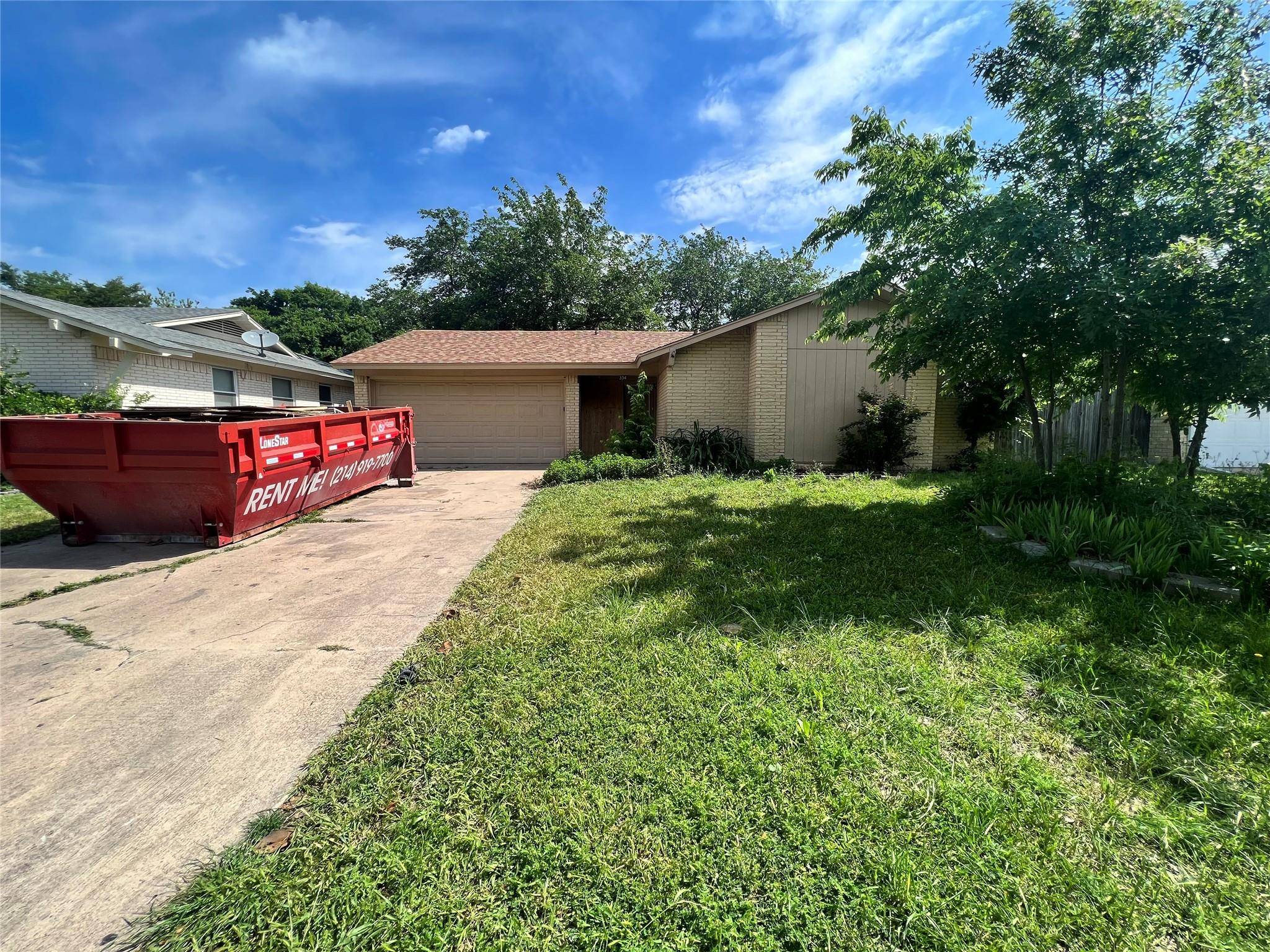 Grand Prairie, TX 75052,334 Blueberry Lane