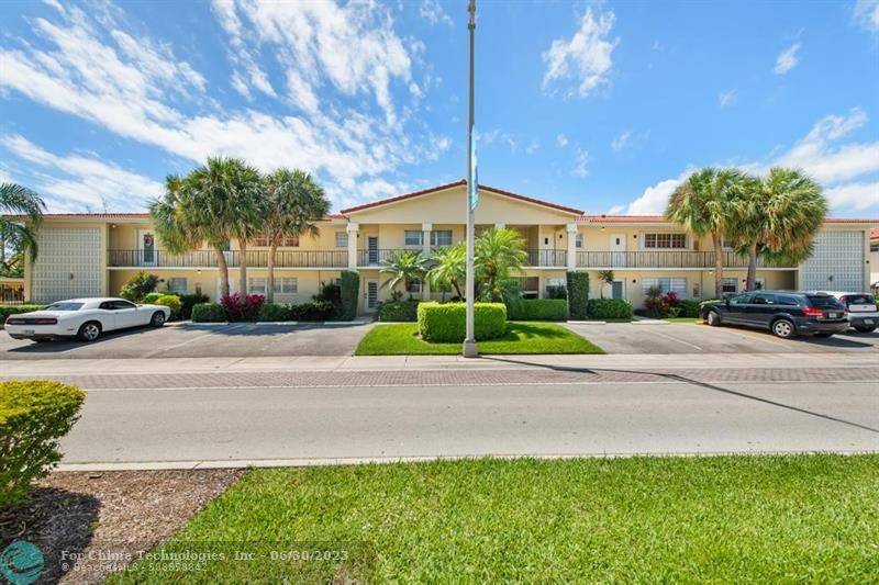 Lighthouse Point, FL 33064,2202 NE 36th St #20