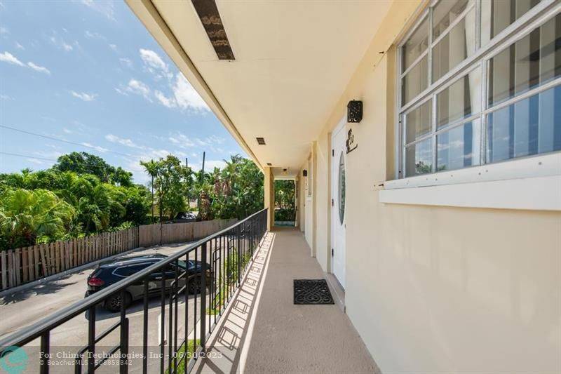 Lighthouse Point, FL 33064,2202 NE 36th St #20