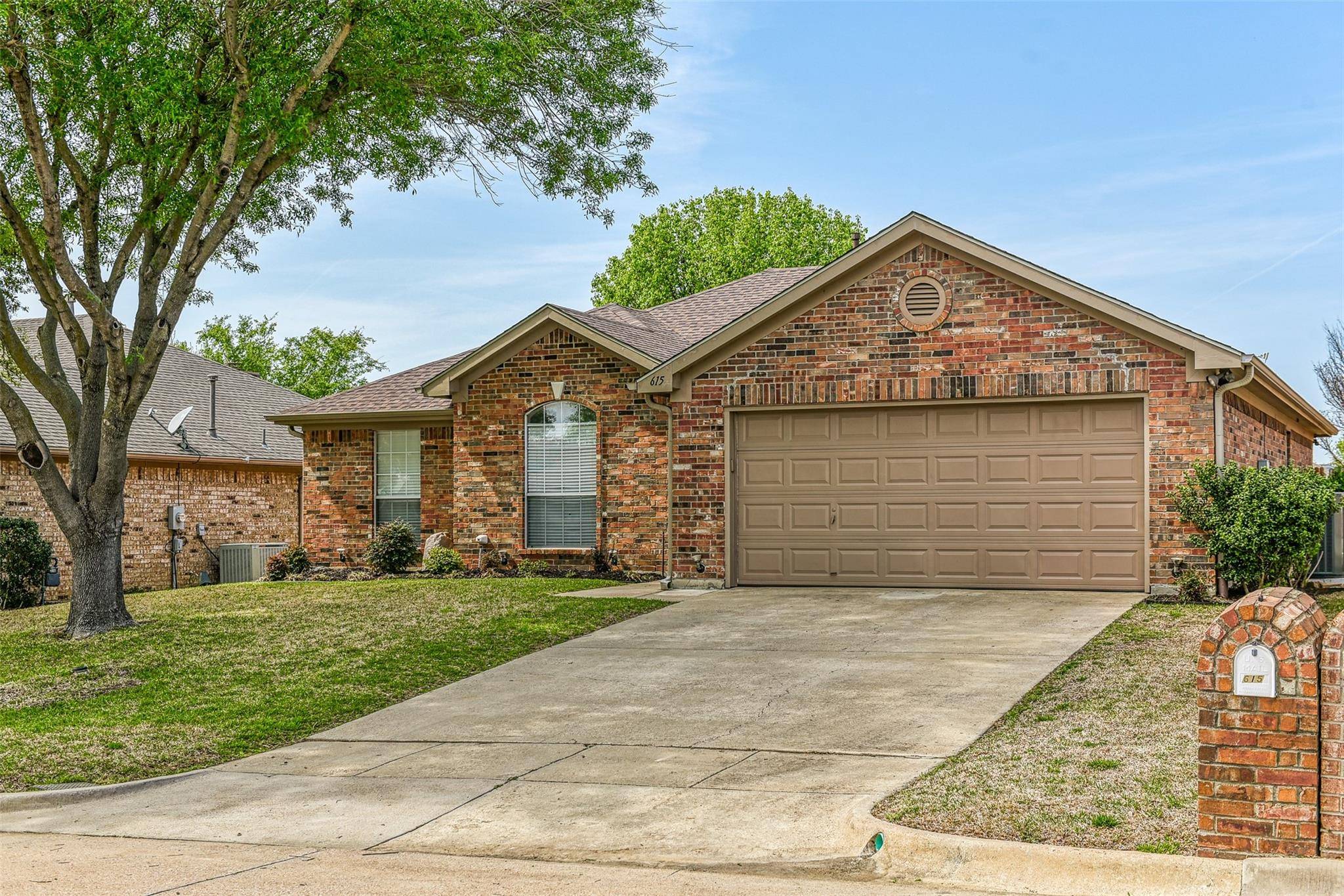 Mansfield, TX 76063,615 JOY Lane