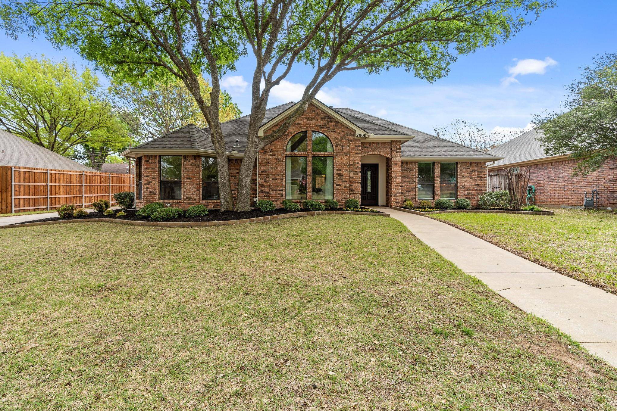 Grapevine, TX 76051,2806 Summit Ridge Street