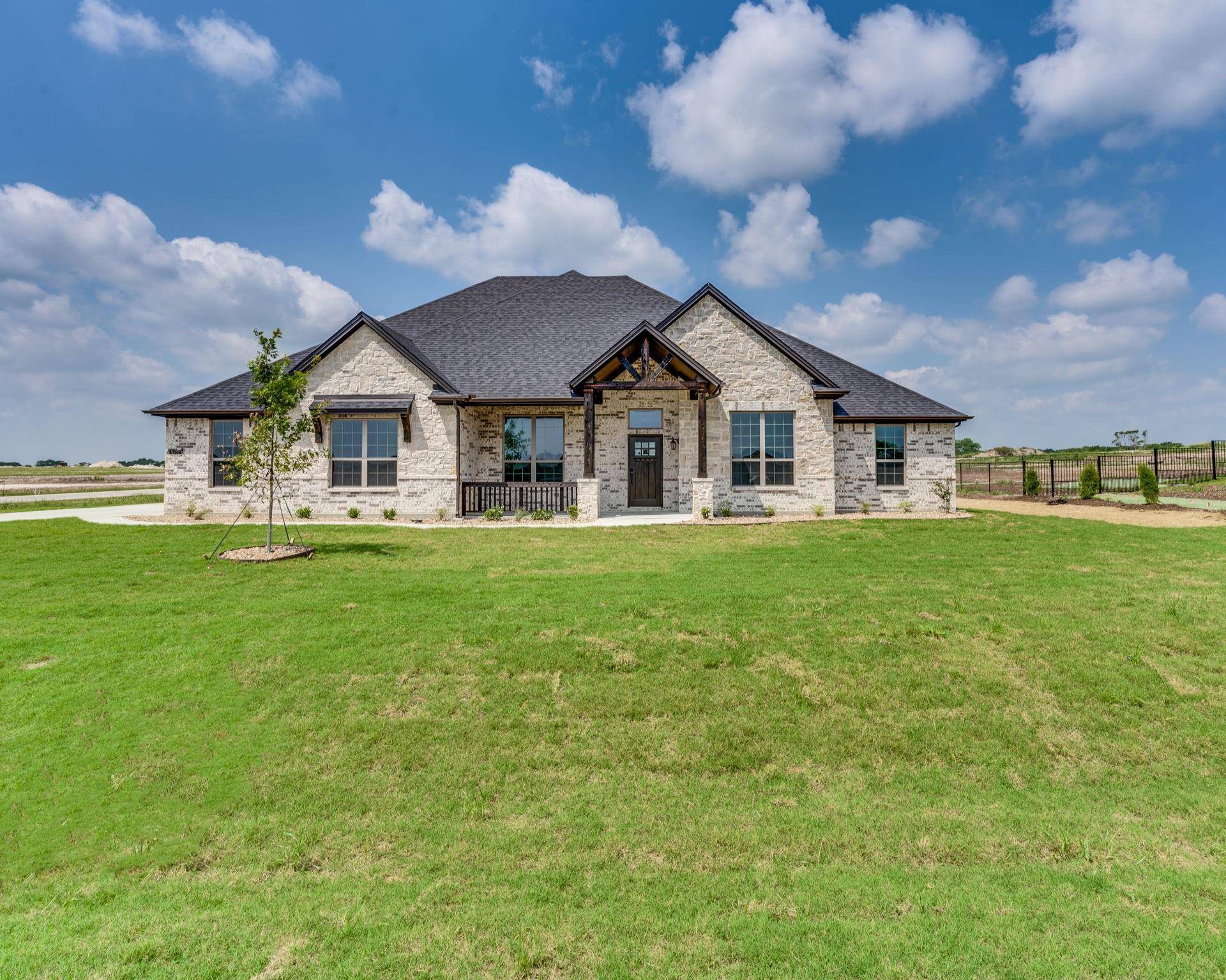 Waxahachie, TX 75167,460 Tristin Lane