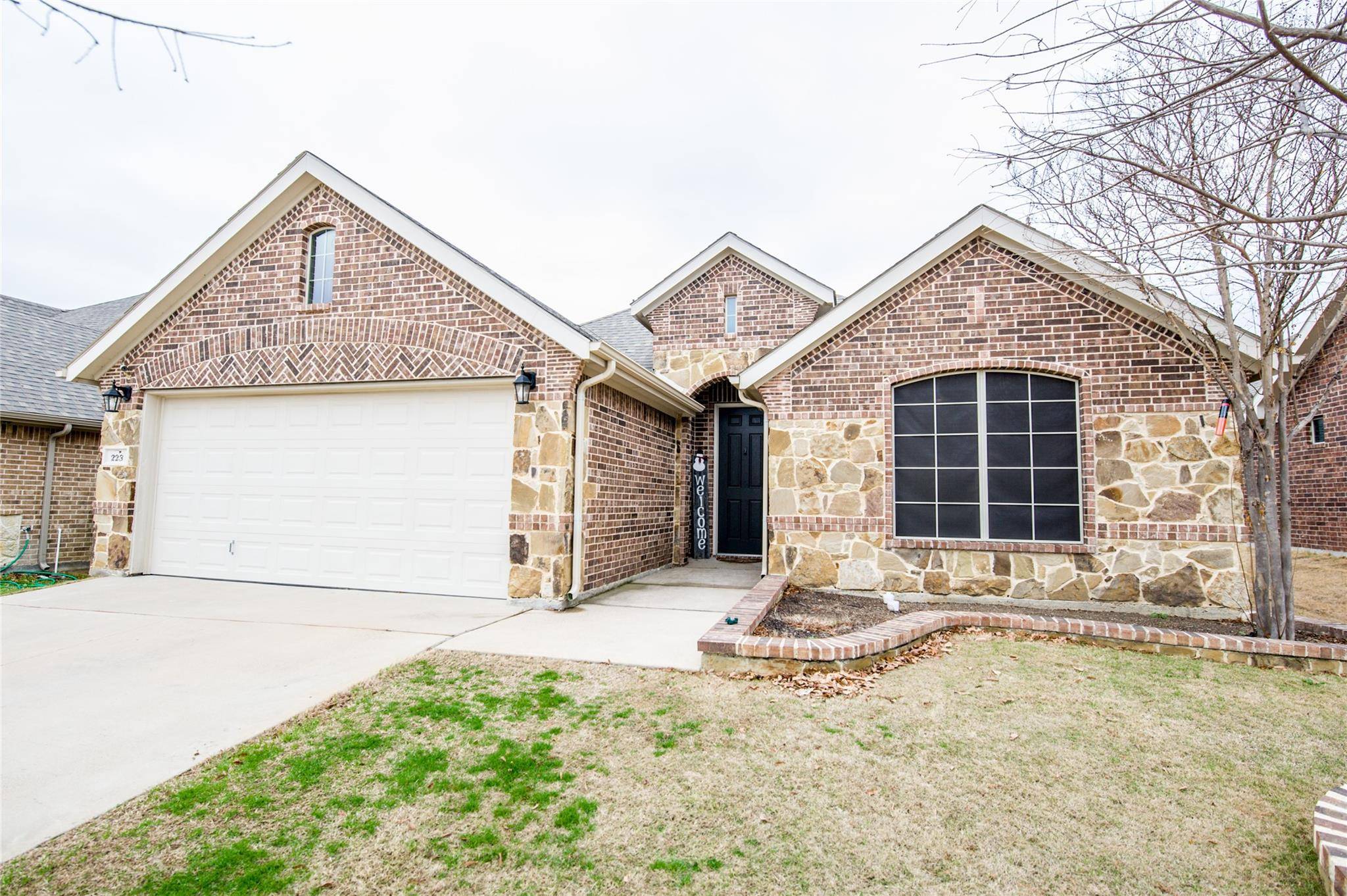 Waxahachie, TX 75167,223 Carson Drive