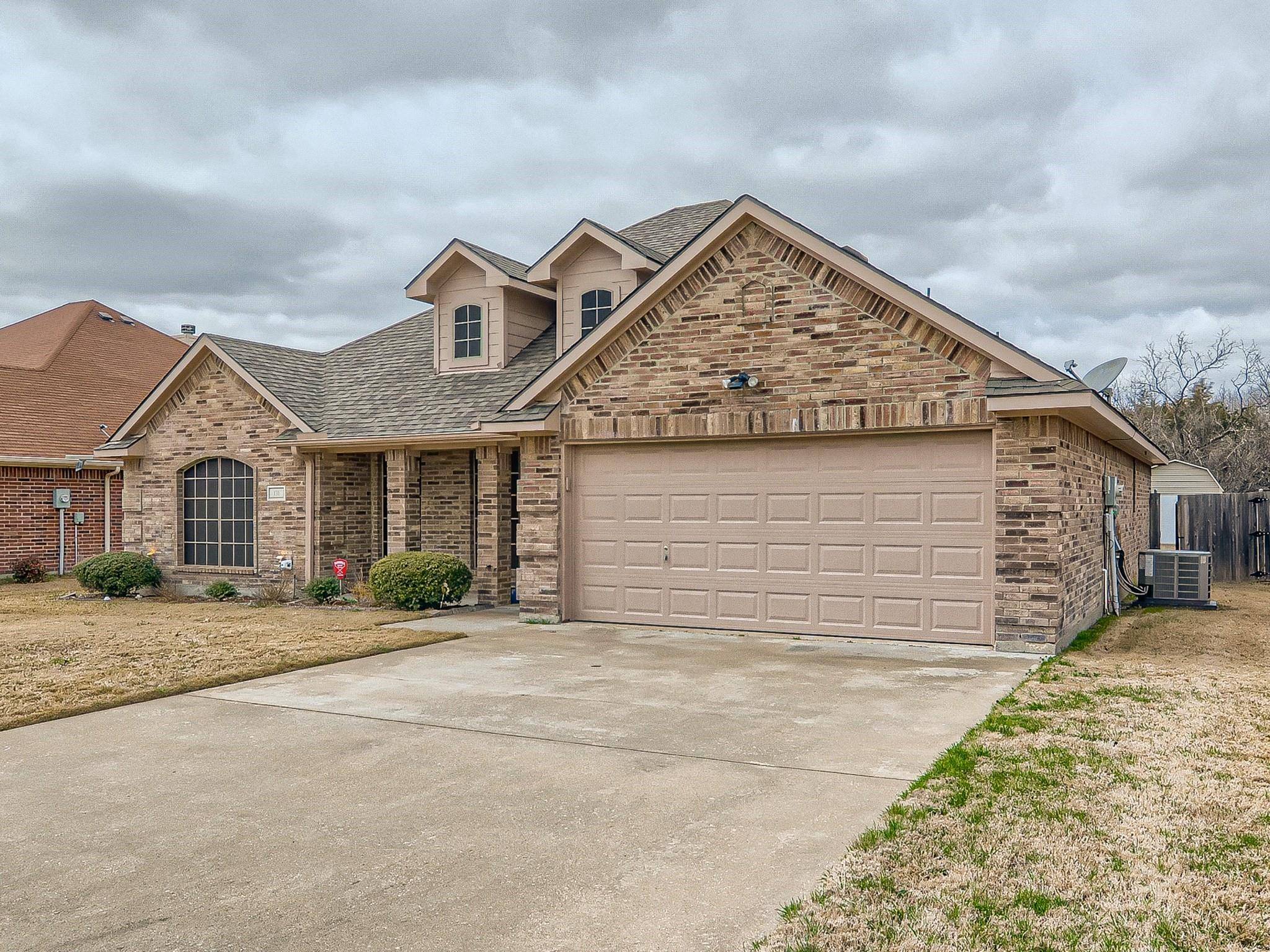 Terrell, TX 75160,131 Birdsong Lane