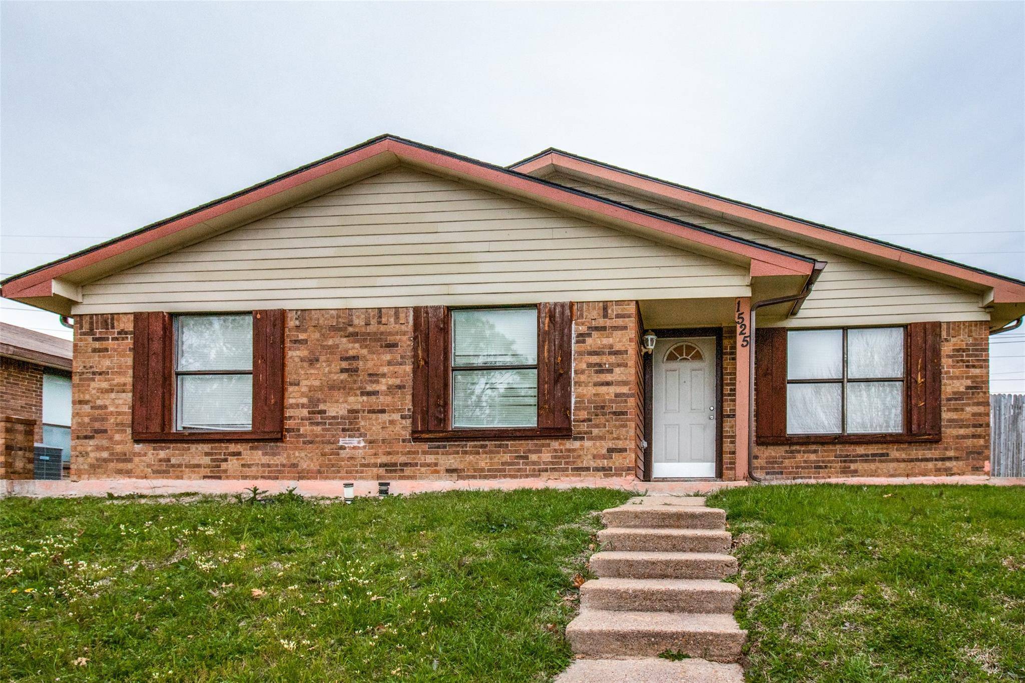 Mesquite, TX 75149,1525 Golden Grove Drive