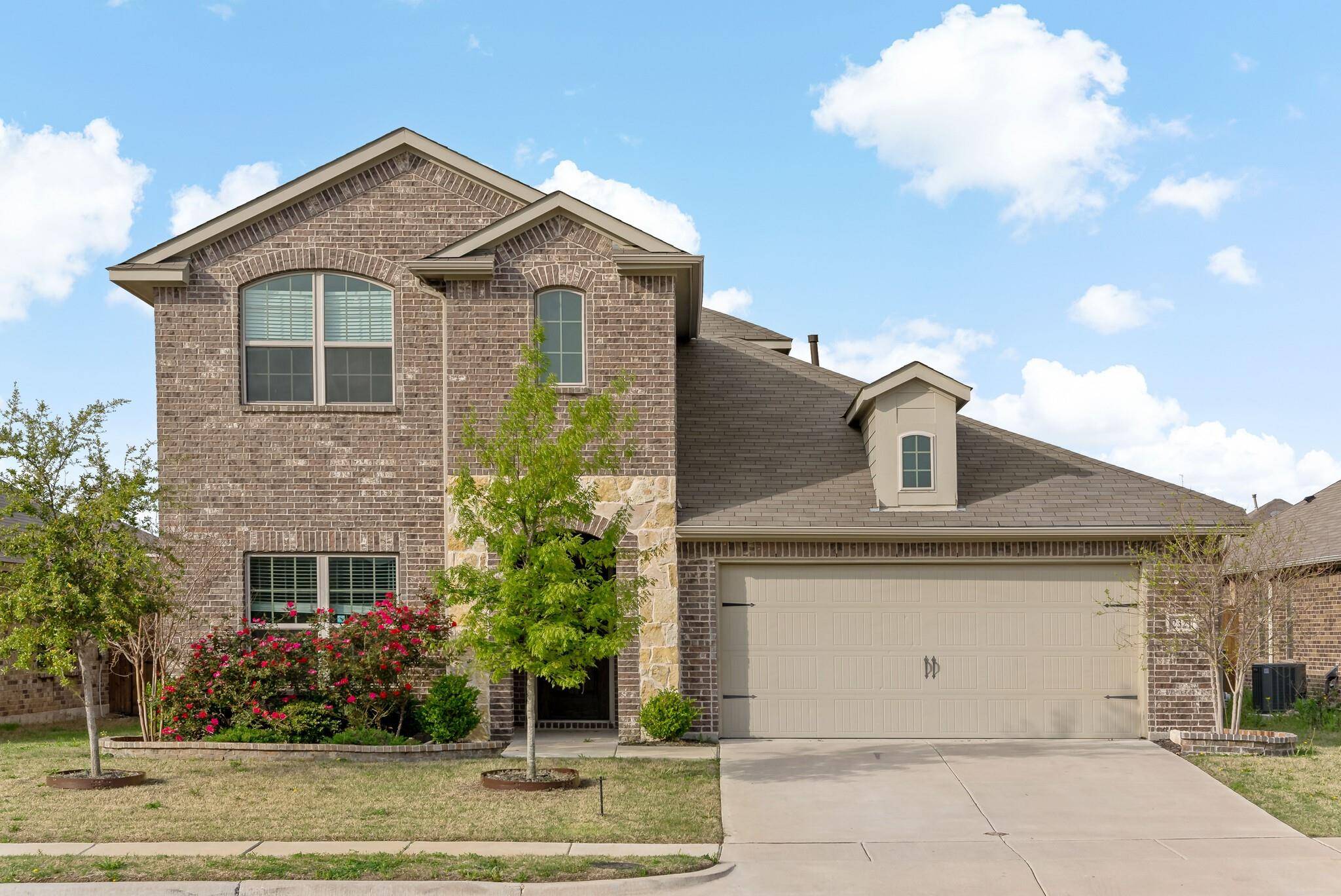 Forney, TX 75126,2321 Mount Olive Lane