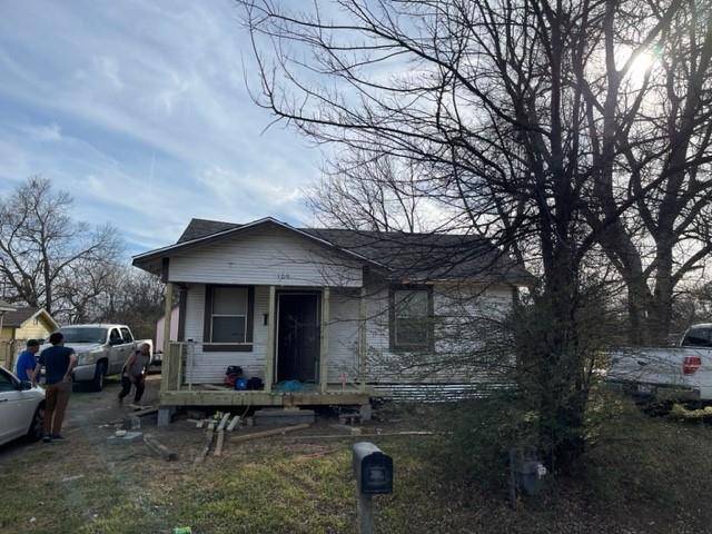 Terrell, TX 75160,109 W End Street W