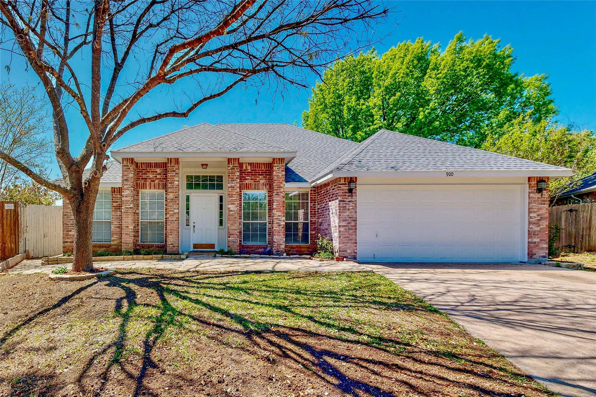 Arlington, TX 76017,920 Rio Vista Lane