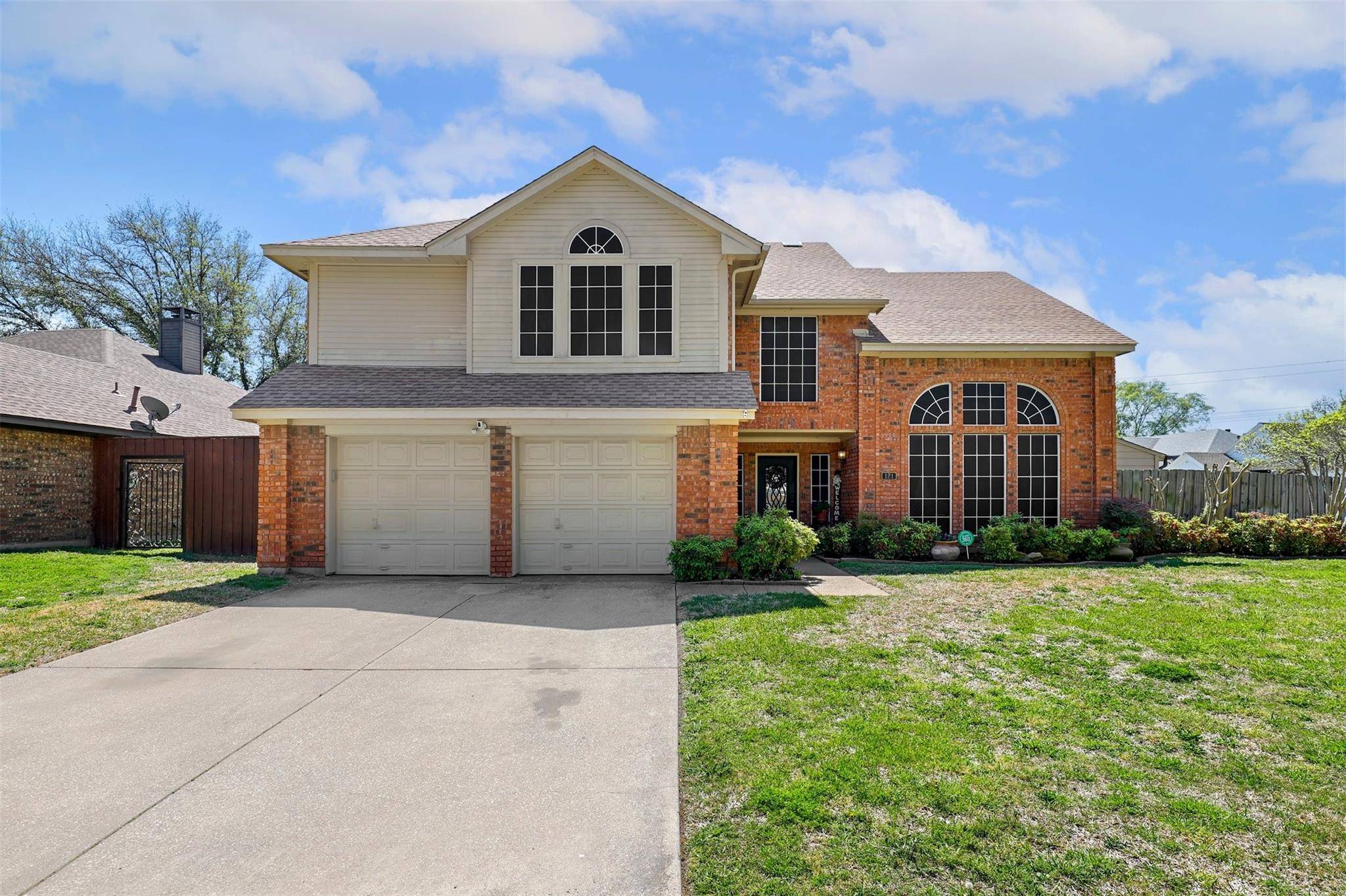 Grand Prairie, TX 75052,121 Crane Drive