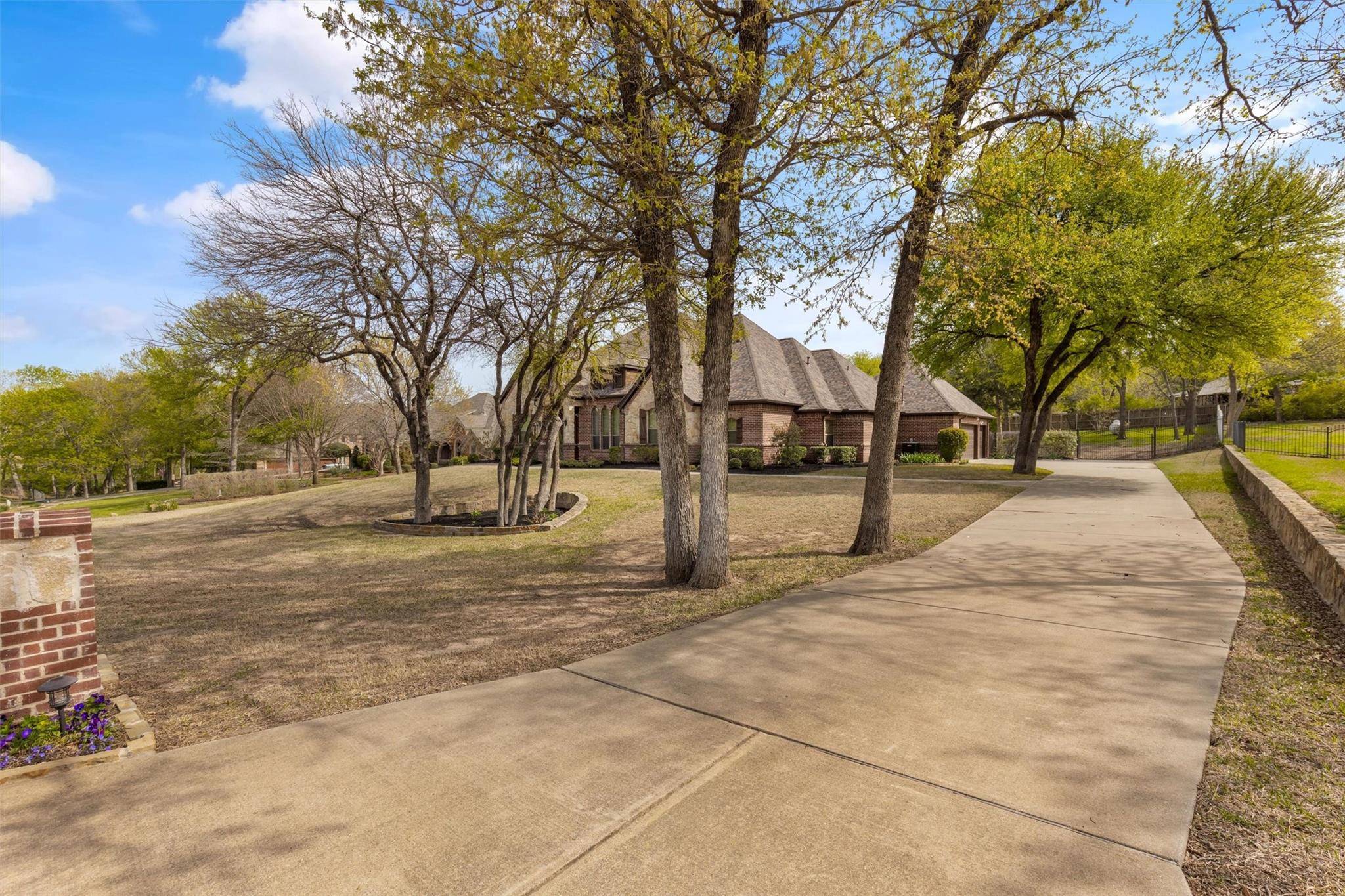 Lakeside, TX 76108,217 Copperwood Drive