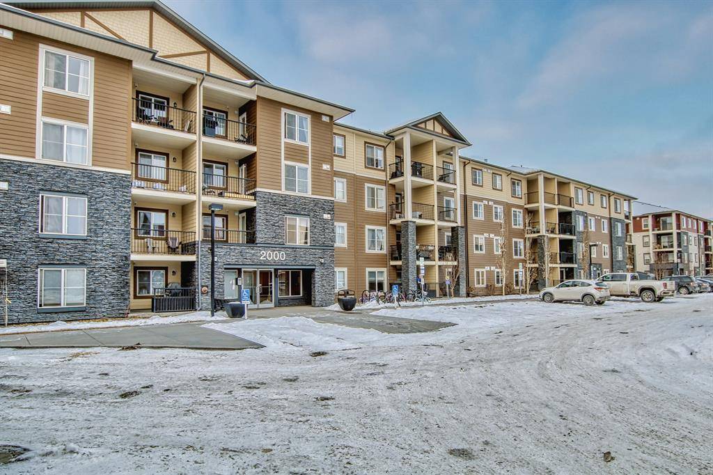 Calgary, AB T2X 2B9,81 Legacy BLVD SE #2237