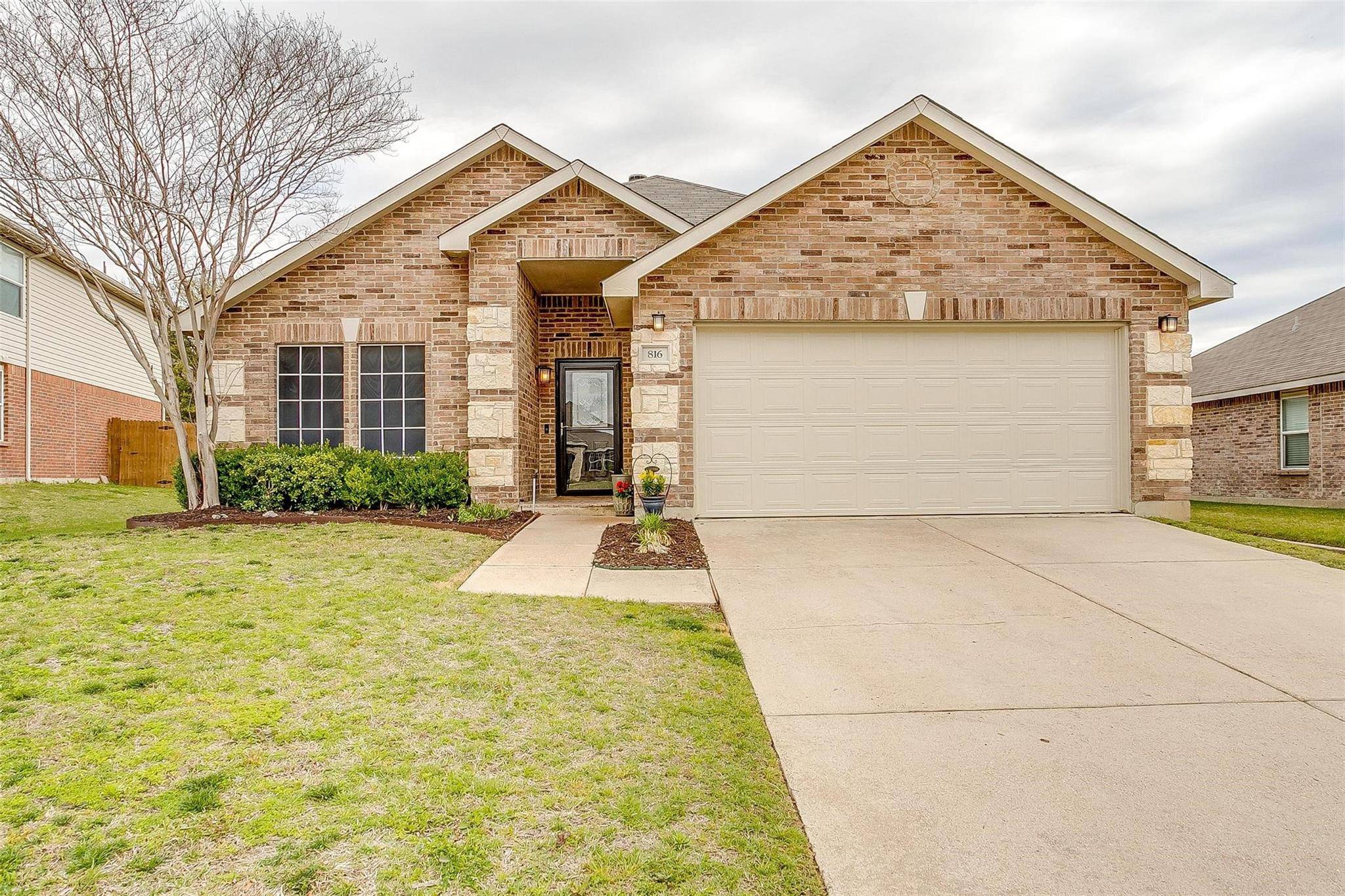 Burleson, TX 76028,816 Crystal Drive