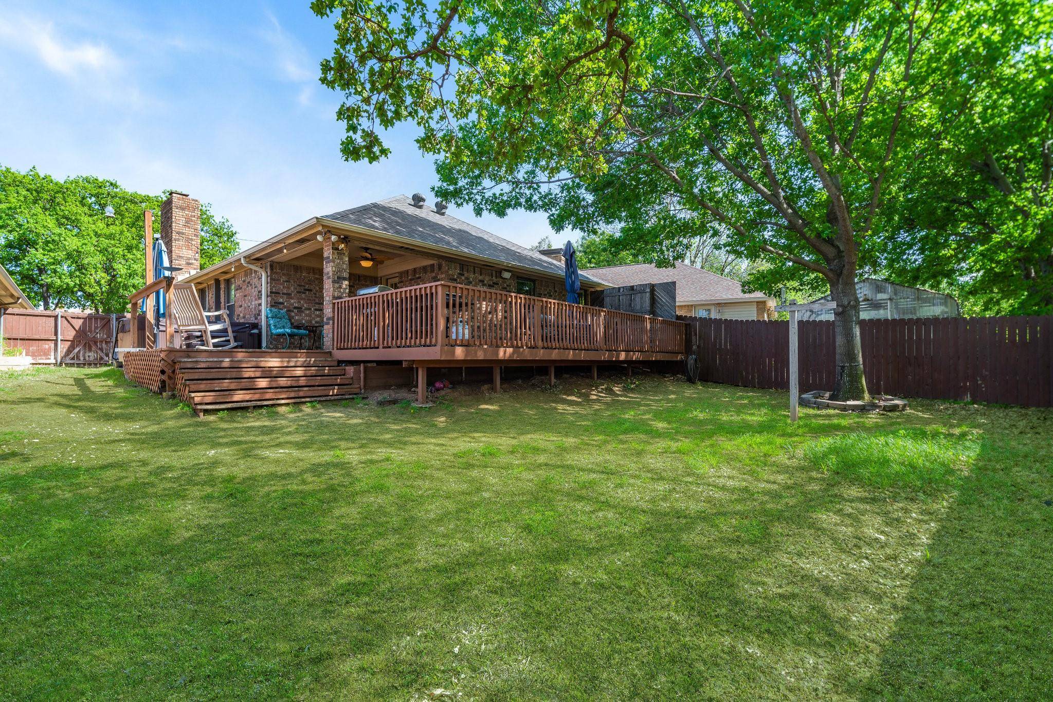 Bedford, TX 76021,3103 Emerald Street