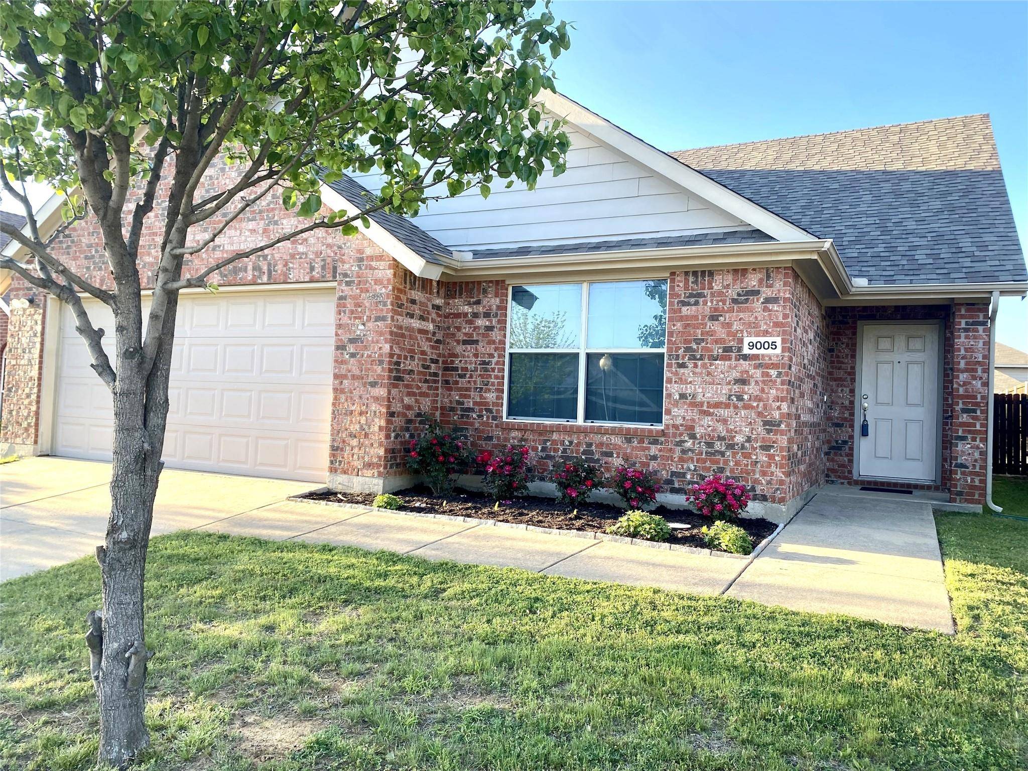 Cross Roads, TX 76227,9005 Wild Rose Lane