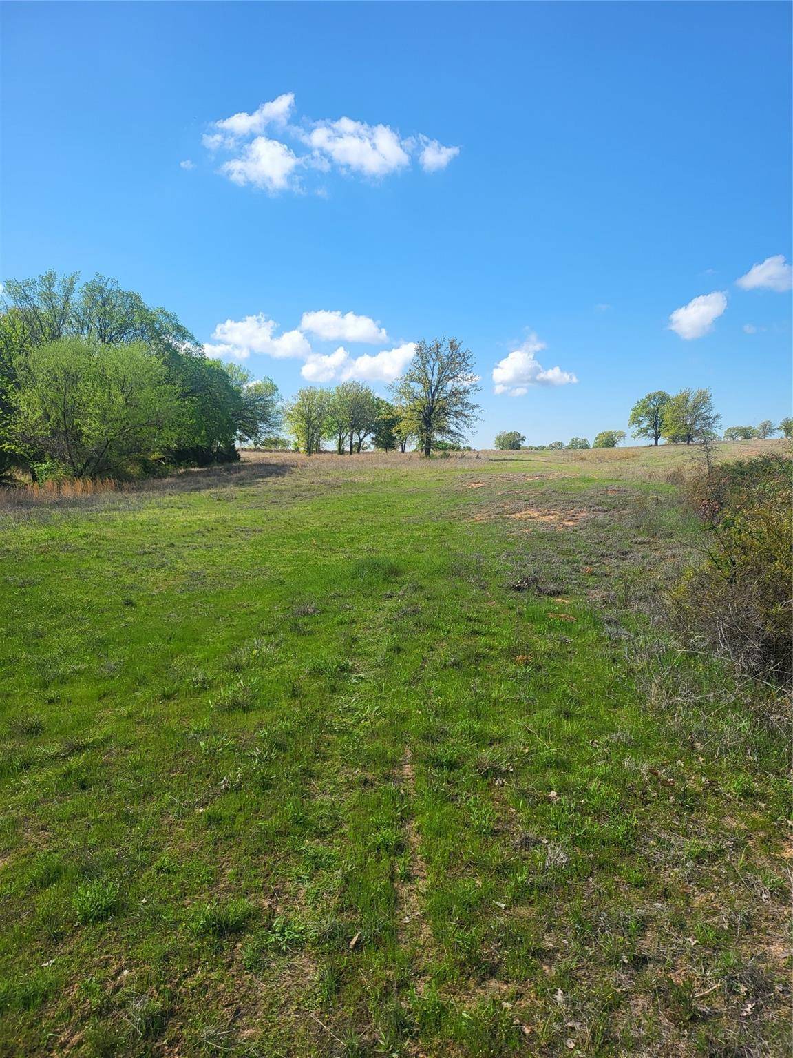 Sunset, TX 76270,13.6 AC Huddleston Road