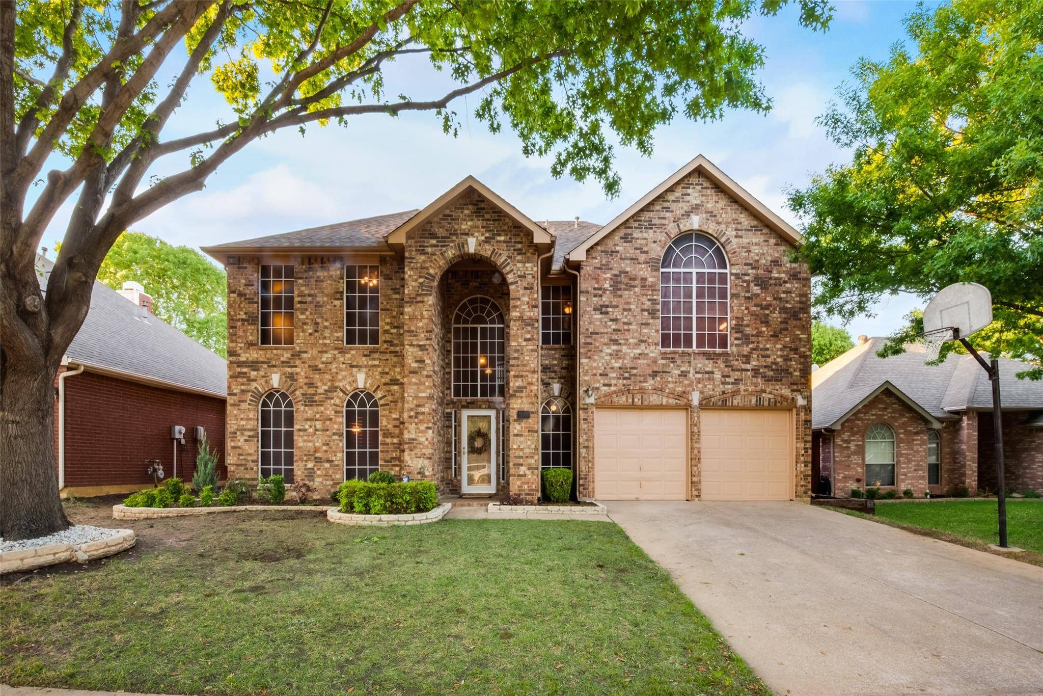 Flower Mound, TX 75028,908 Mallard Way