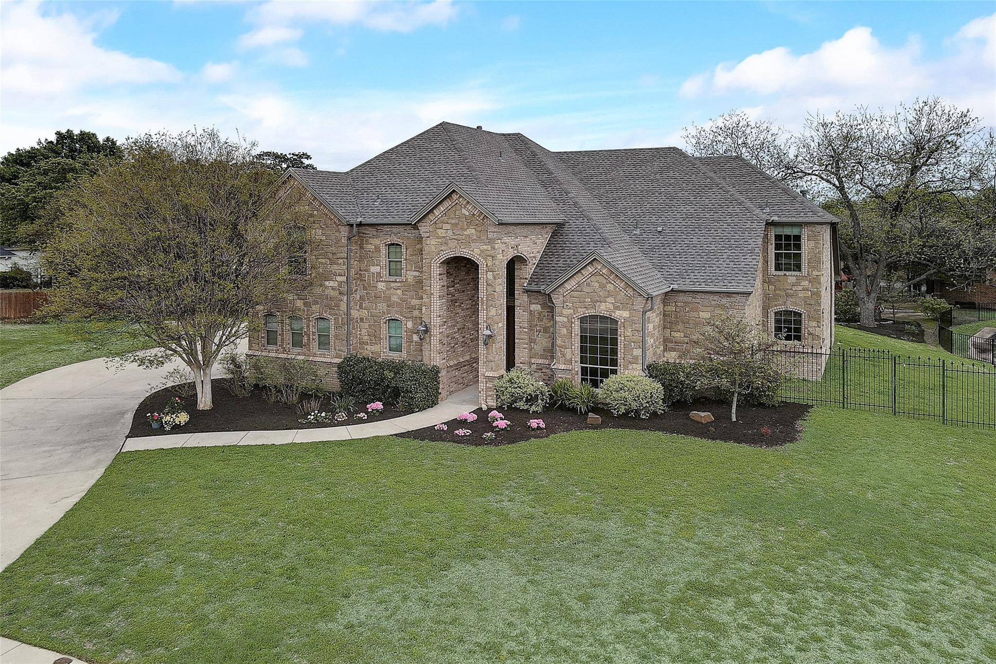 Keller, TX 76248,1002 Roxbury Court