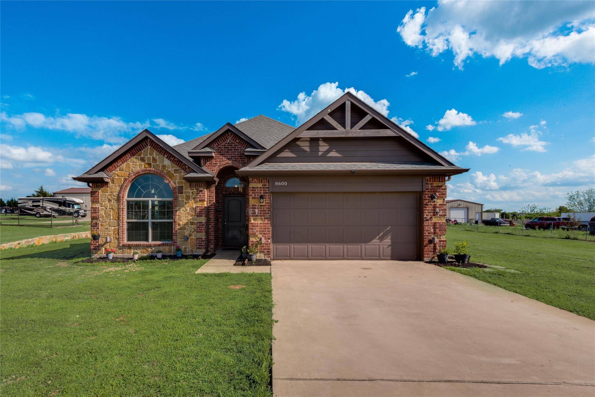 Alvarado, TX 76009,8600 Kelly Lane