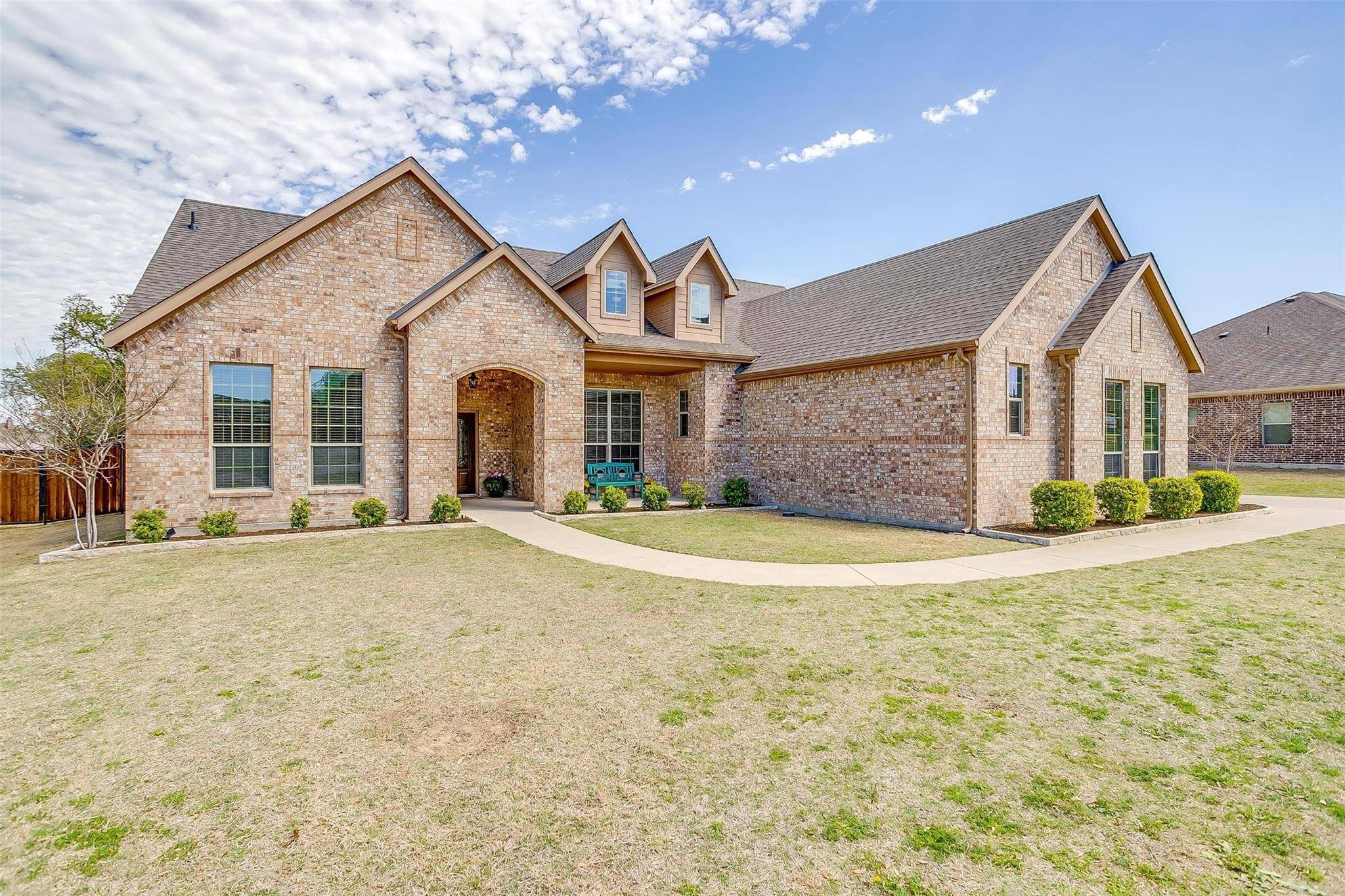 Hudson Oaks, TX 76087,703 Red Stone Lane