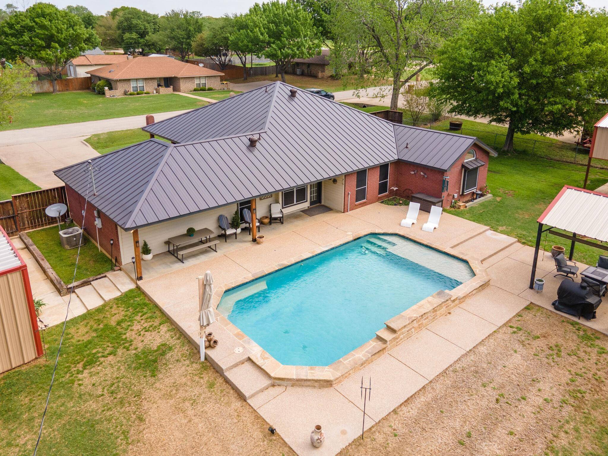 Burleson, TX 76028,232 Michelle Street