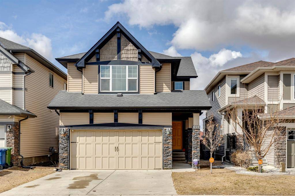 Airdrie, AB T5B 0Y6,219 Hillcrest CIR SW