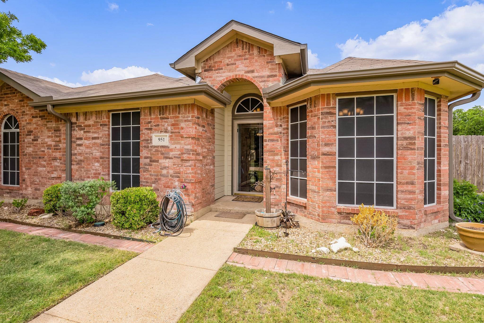 Midlothian, TX 76065,951 S Ridge Drive