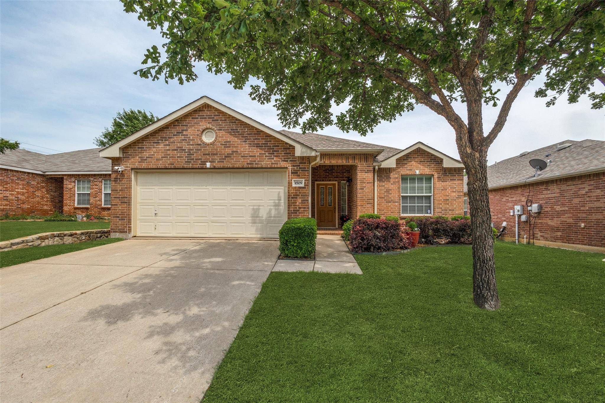 Denton, TX 76208,4509 Fox Sedge Lane