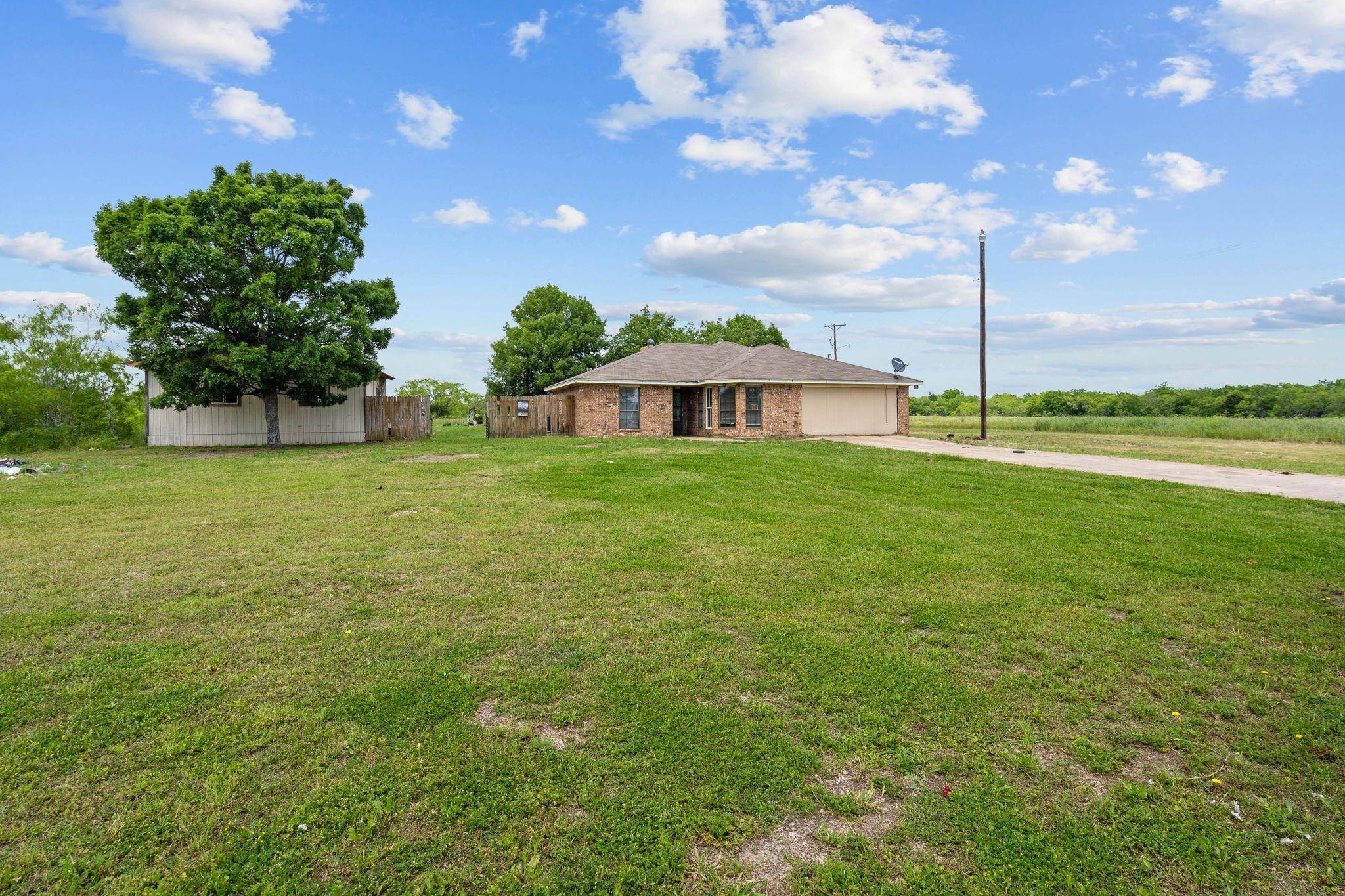 Kaufman, TX 75142,6018 Meadowbrook Drive