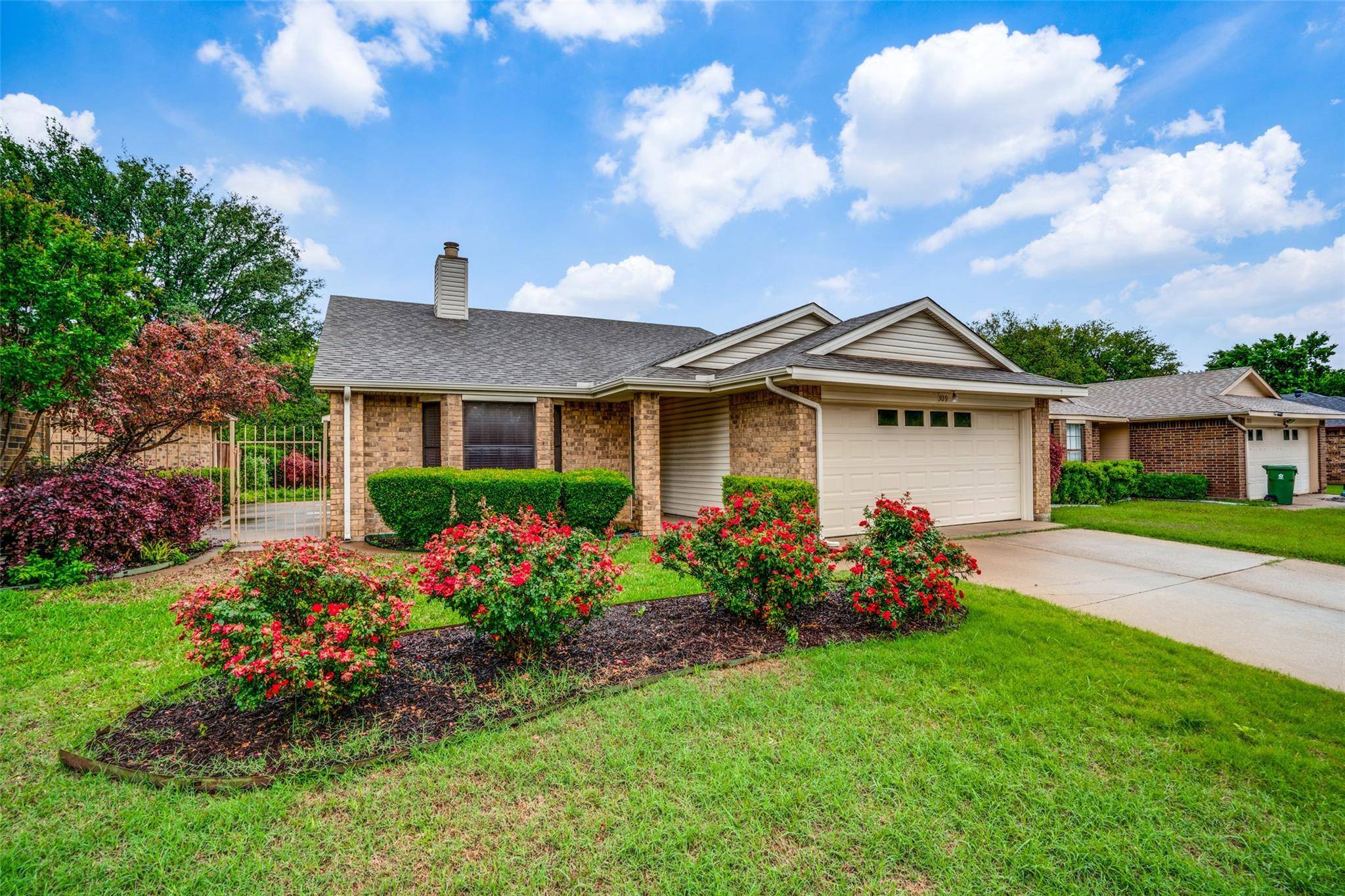 Arlington, TX 76018,309 Valley Spring Drive