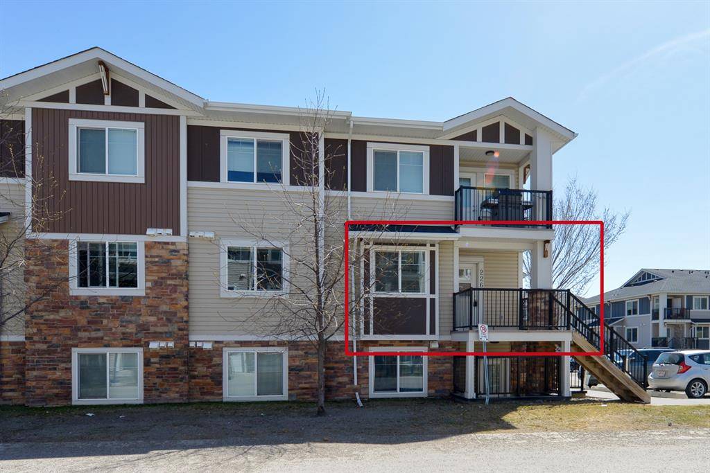 Chestermere, AB T1X 0P6,300 Marina DR #226