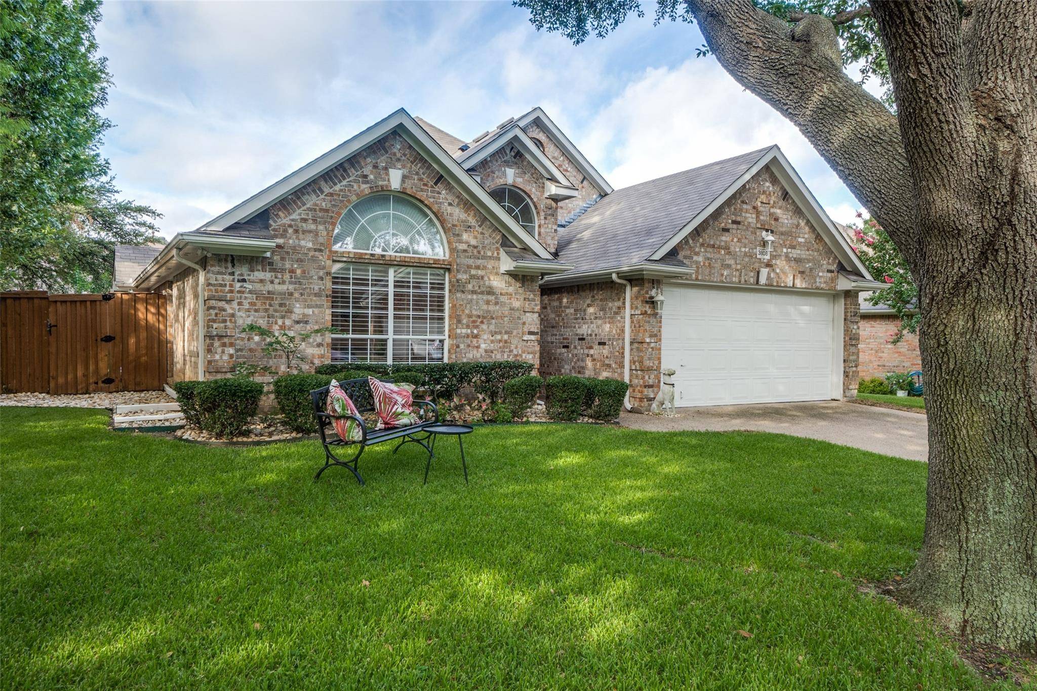 Addison, TX 75001,3808 Waterford Drive