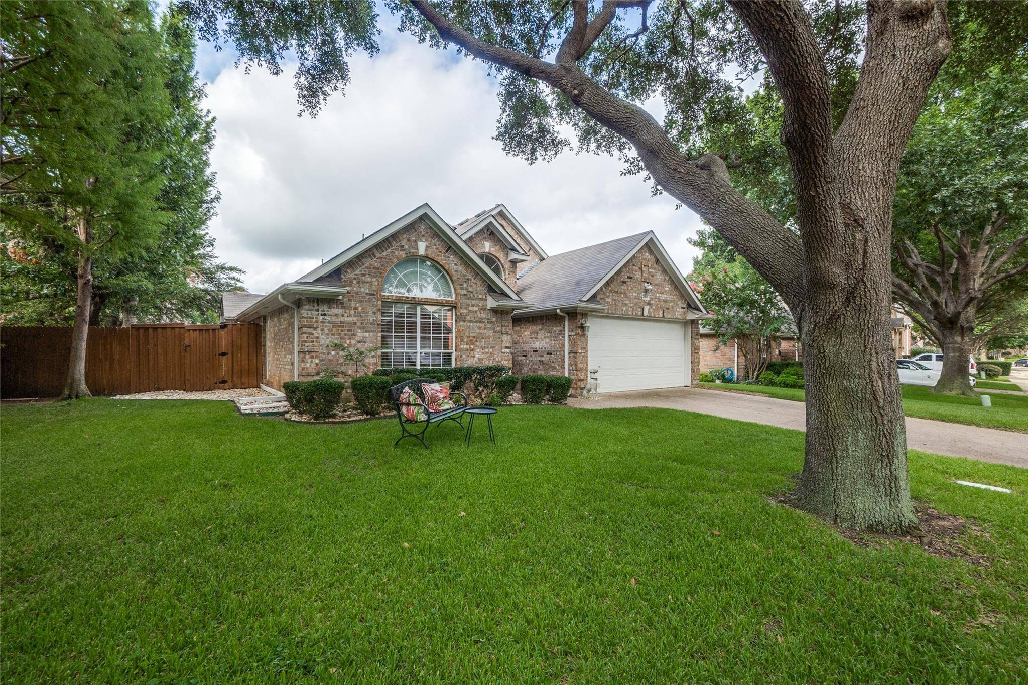 Addison, TX 75001,3808 Waterford Drive