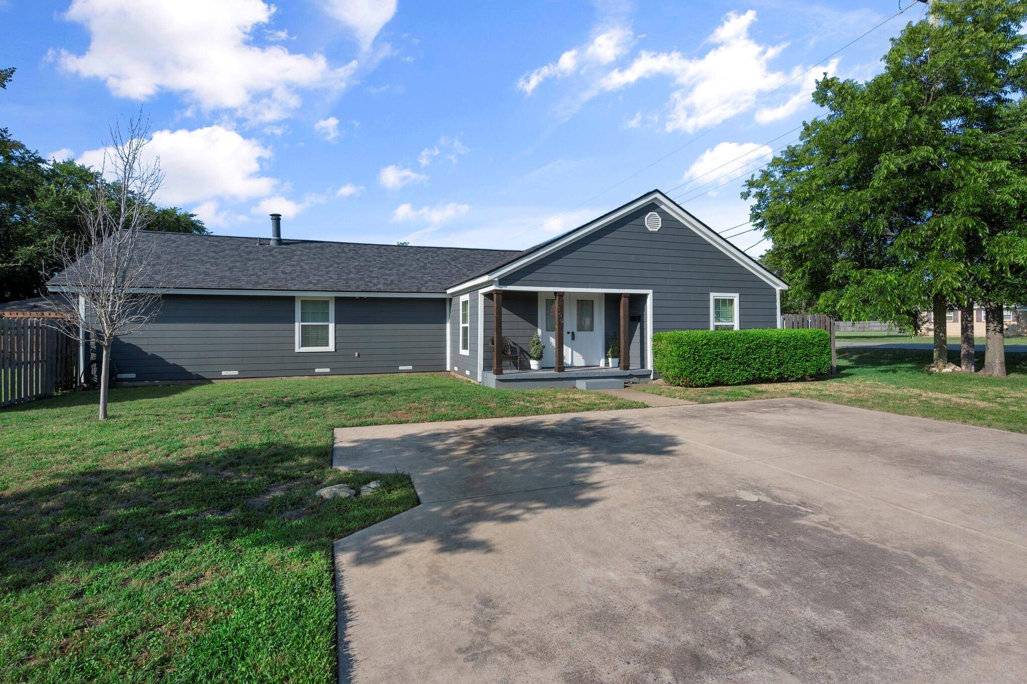 Crowley, TX 76036,309 Pecan Street