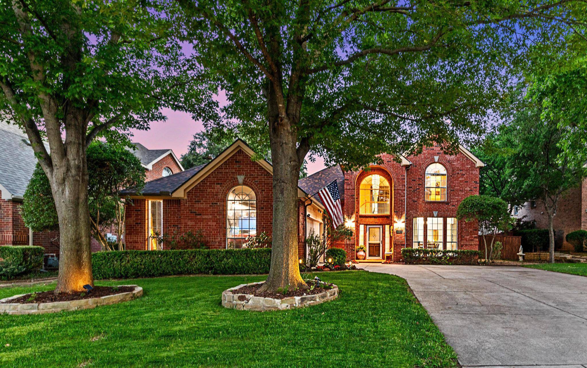 Flower Mound, TX 75022,2821 Lake Breeze Lane