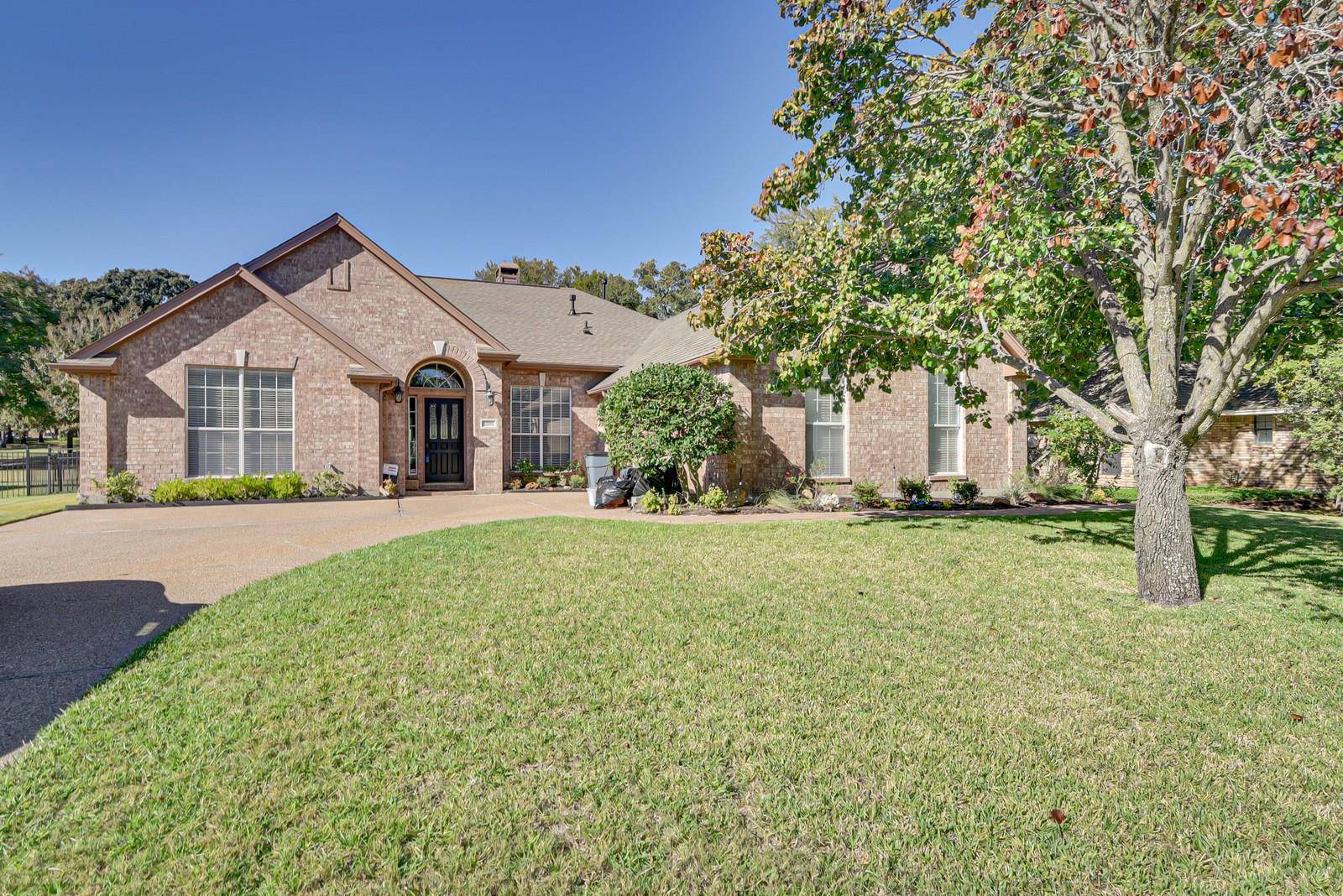 Mansfield, TX 76063,1209 Danbury Drive