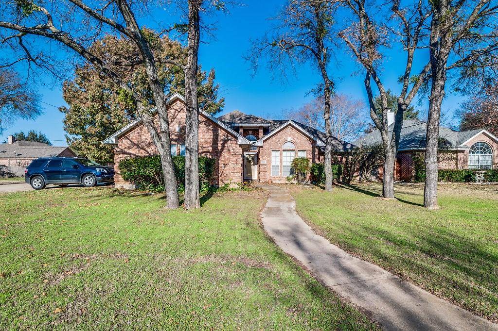 Mansfield, TX 76063,901 Red Oak Drive