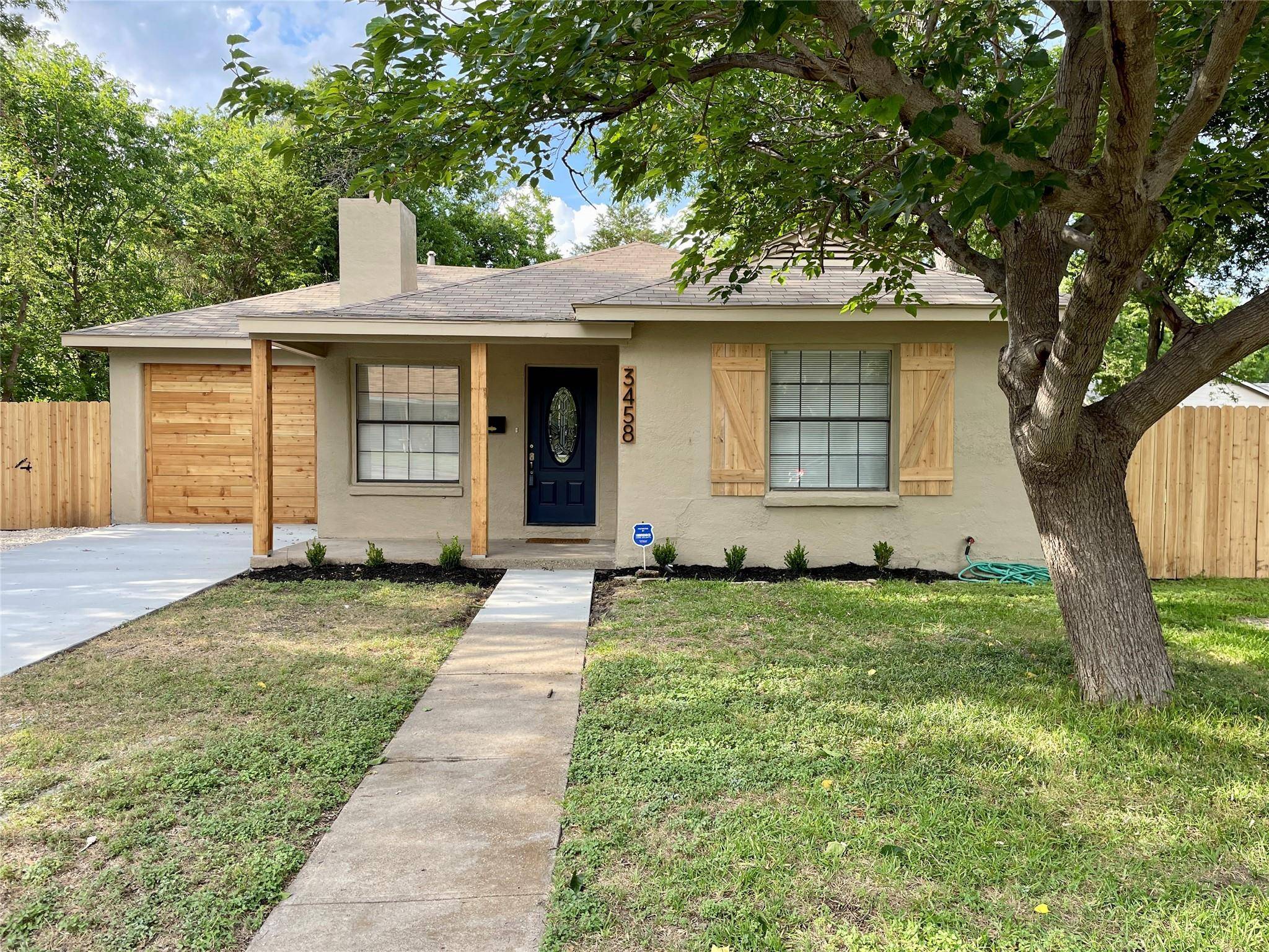 Fort Worth, TX 76109,3458 Suffolk Drive