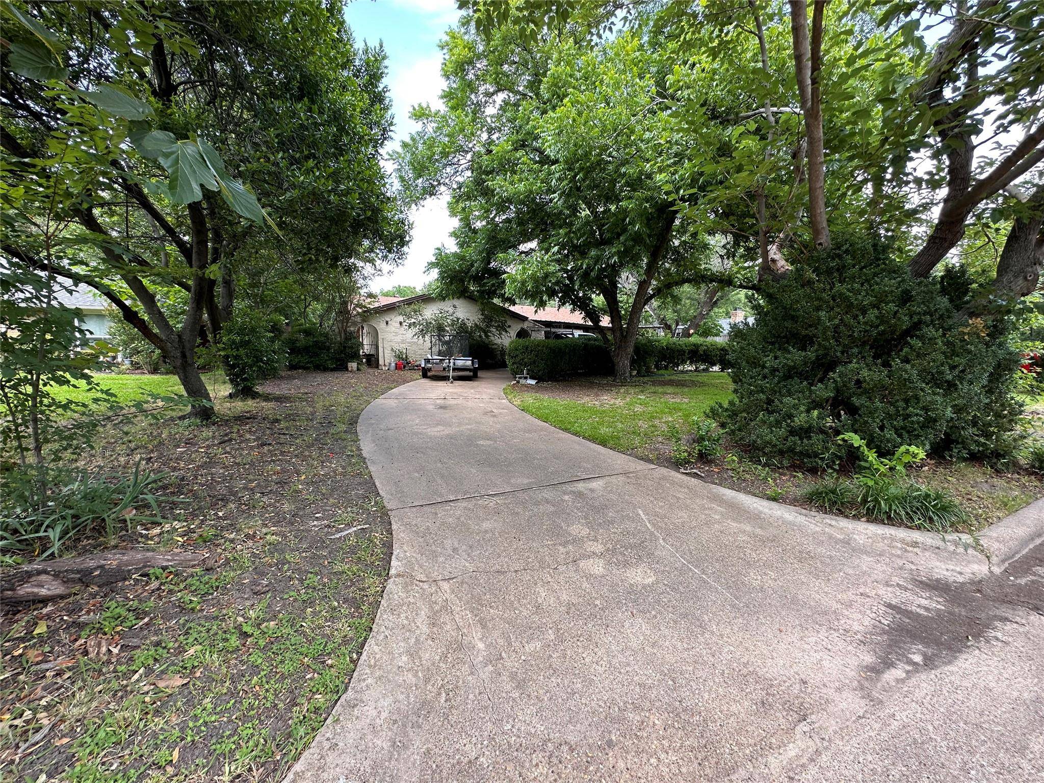 Sunnyvale, TX 75182,105 Greenway Street