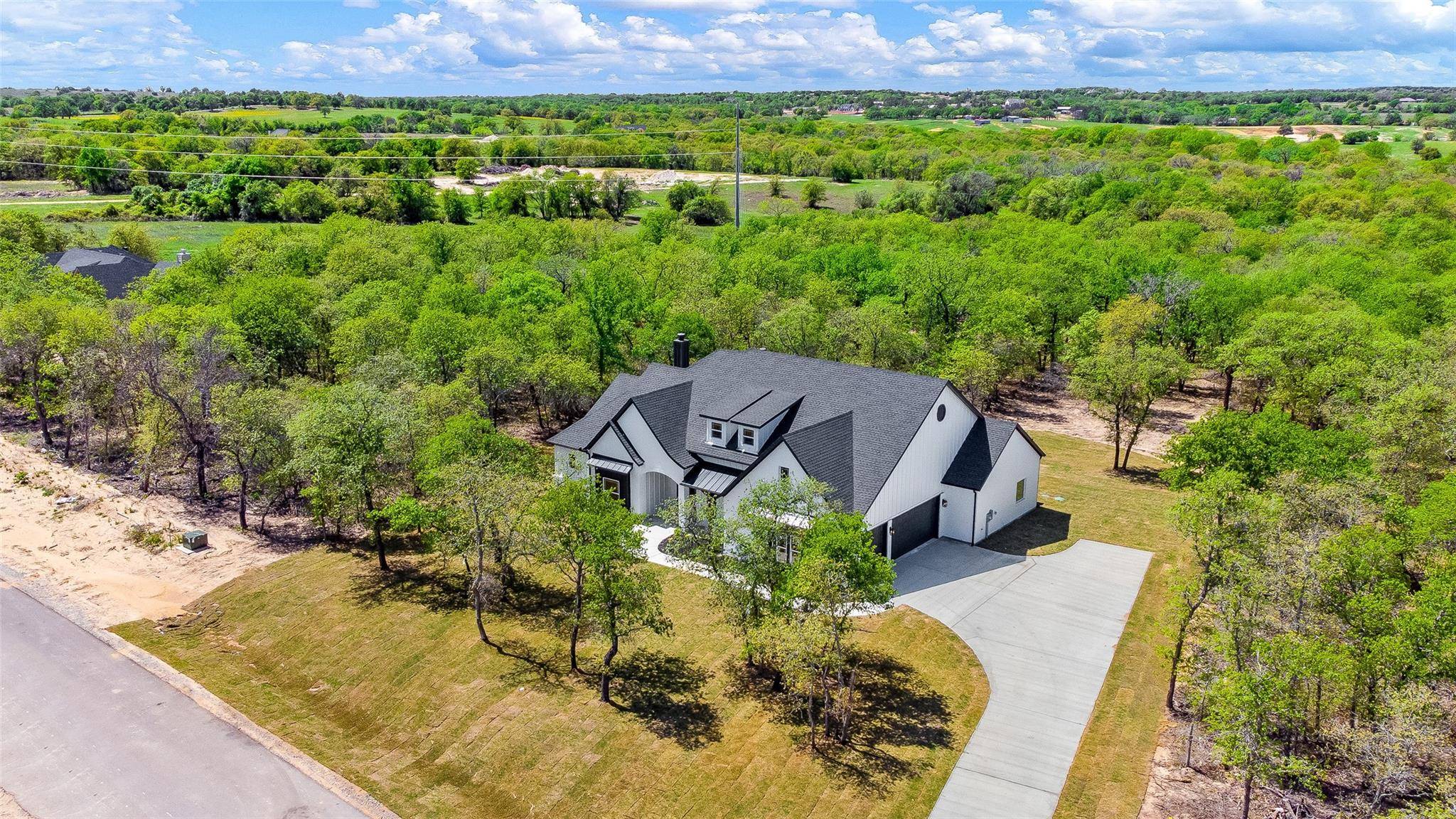 Weatherford, TX 76088,2046 Glenhollow Drive